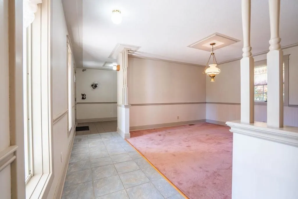 1411 Great Northern Road