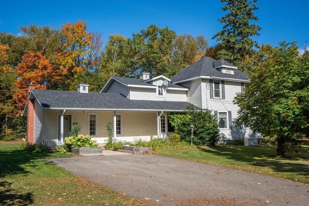 1411 Great Northern Road