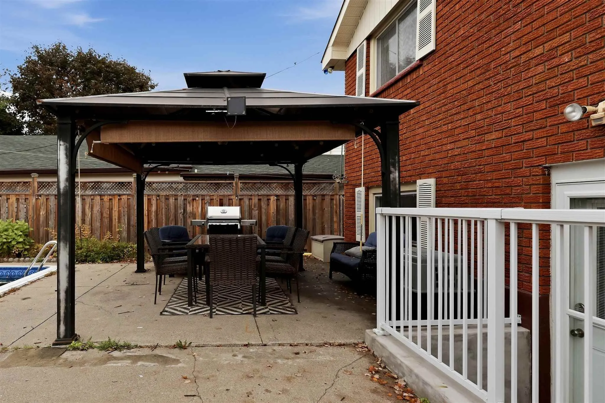 88 Chambers Avenue