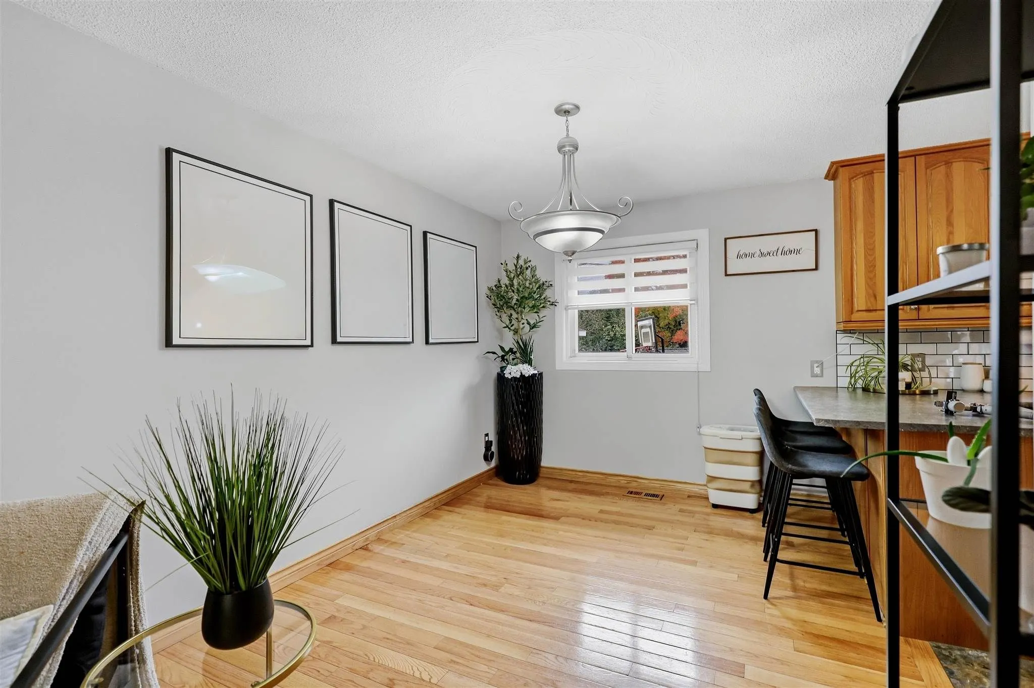 88 Chambers Avenue