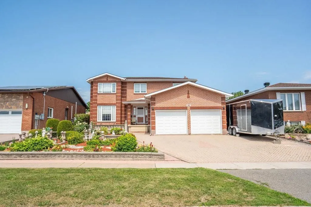 62 Bitonti Crescent