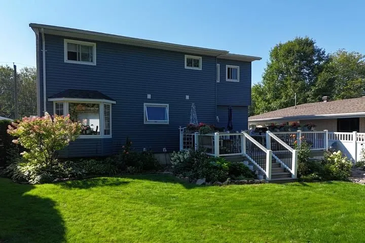 90 Florwin Drive