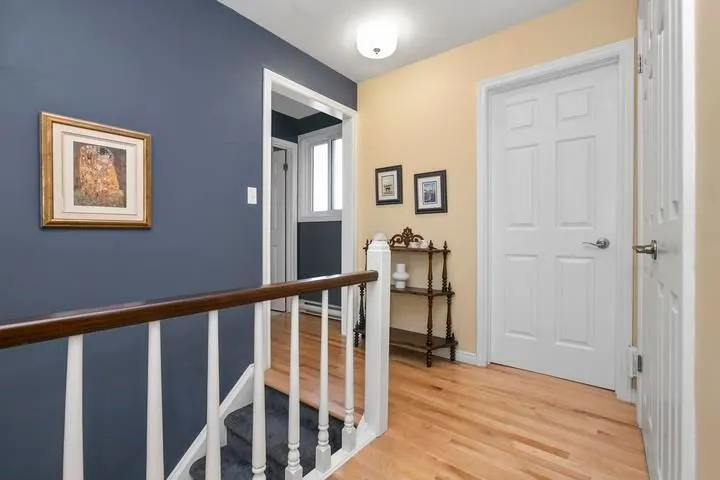 90 Florwin Drive