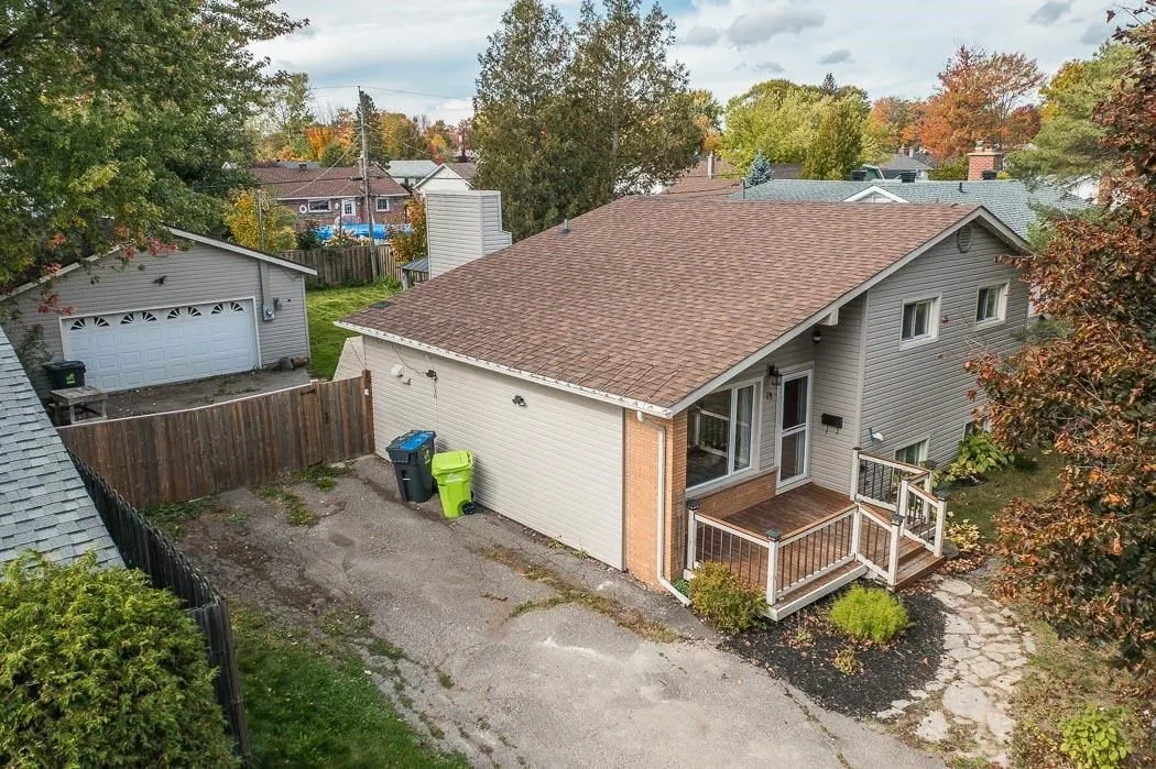 73 Promenade Drive