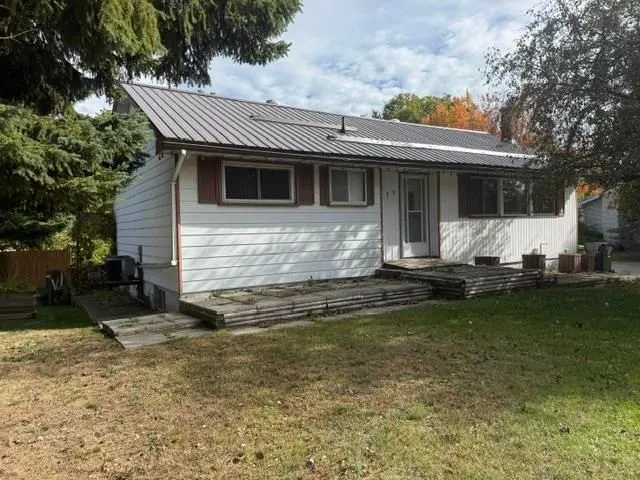 428 Boundary Road
