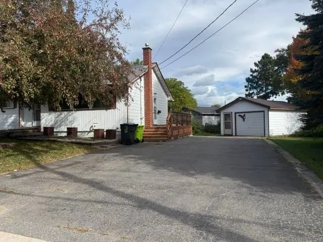 428 Boundary Road