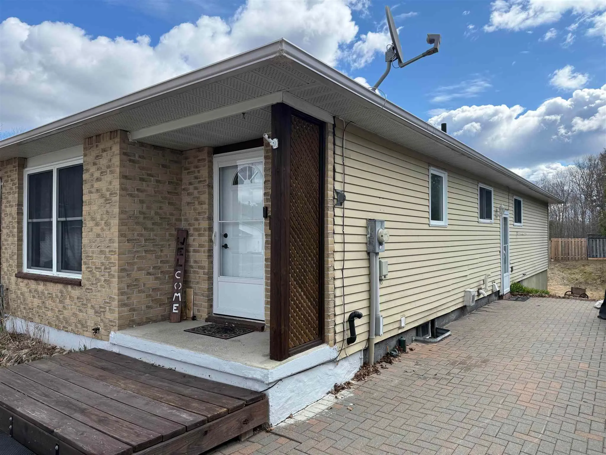 24 McQuarrie Place