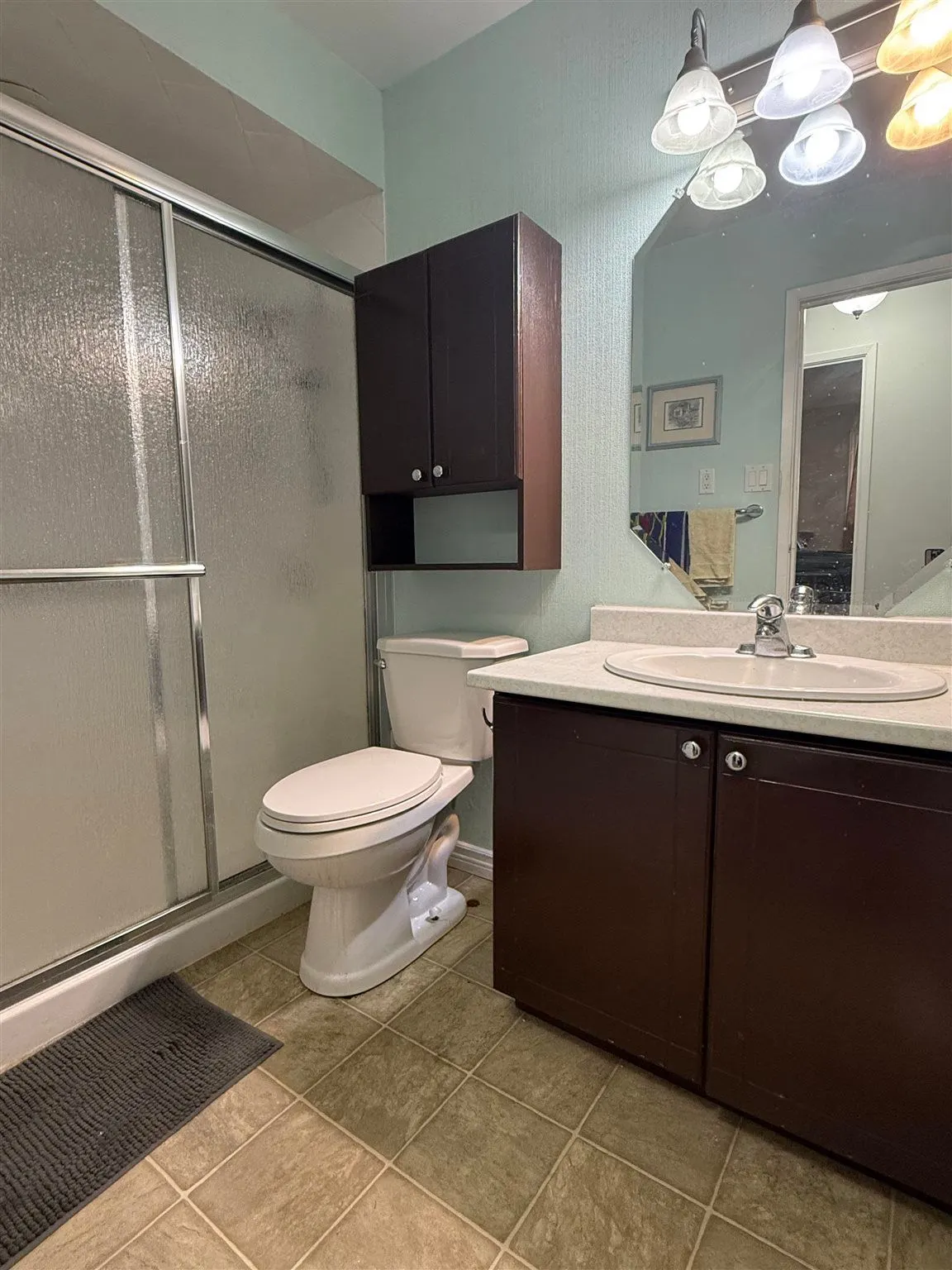 24 McQuarrie Place
