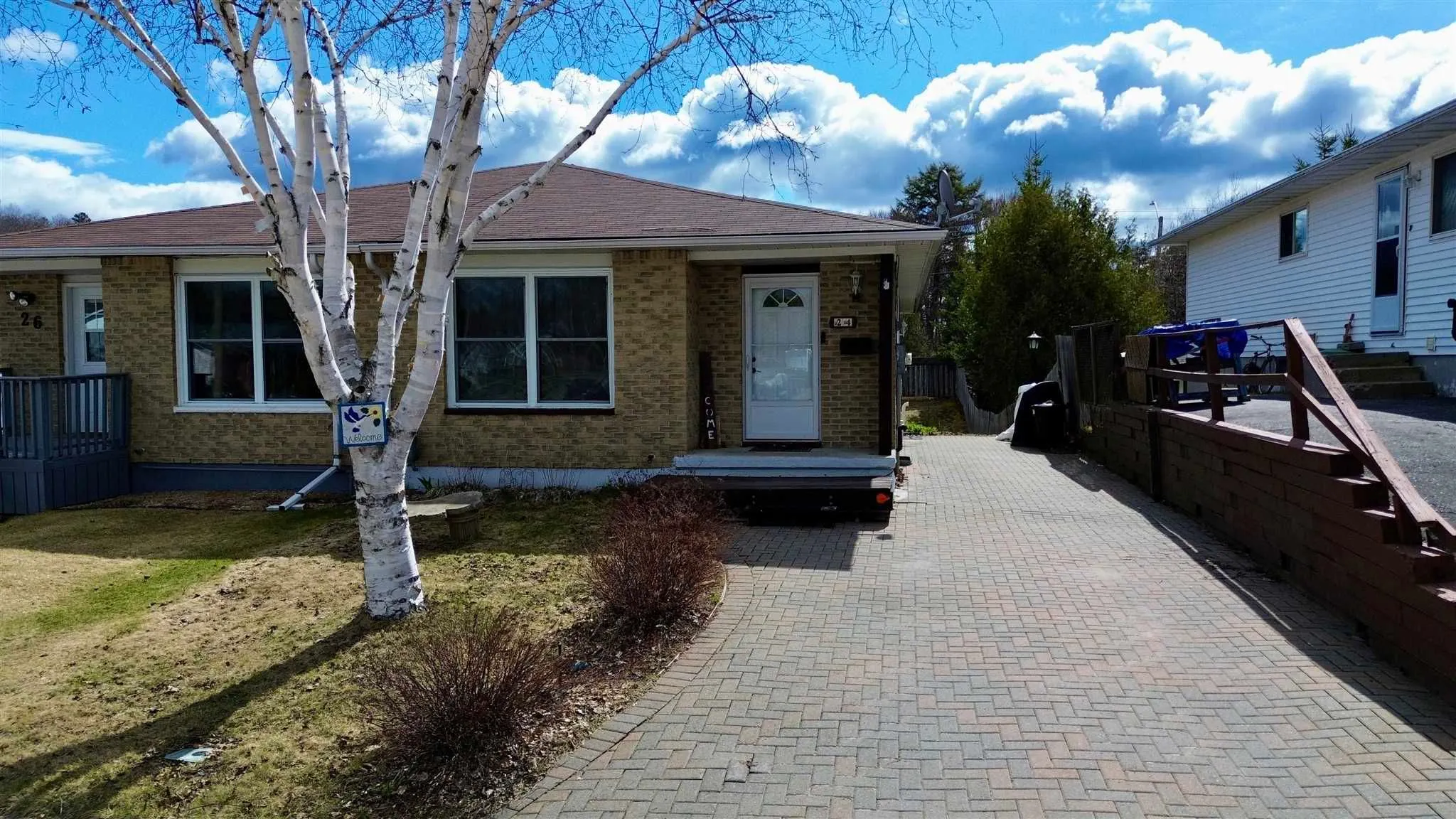 24 McQuarrie Place