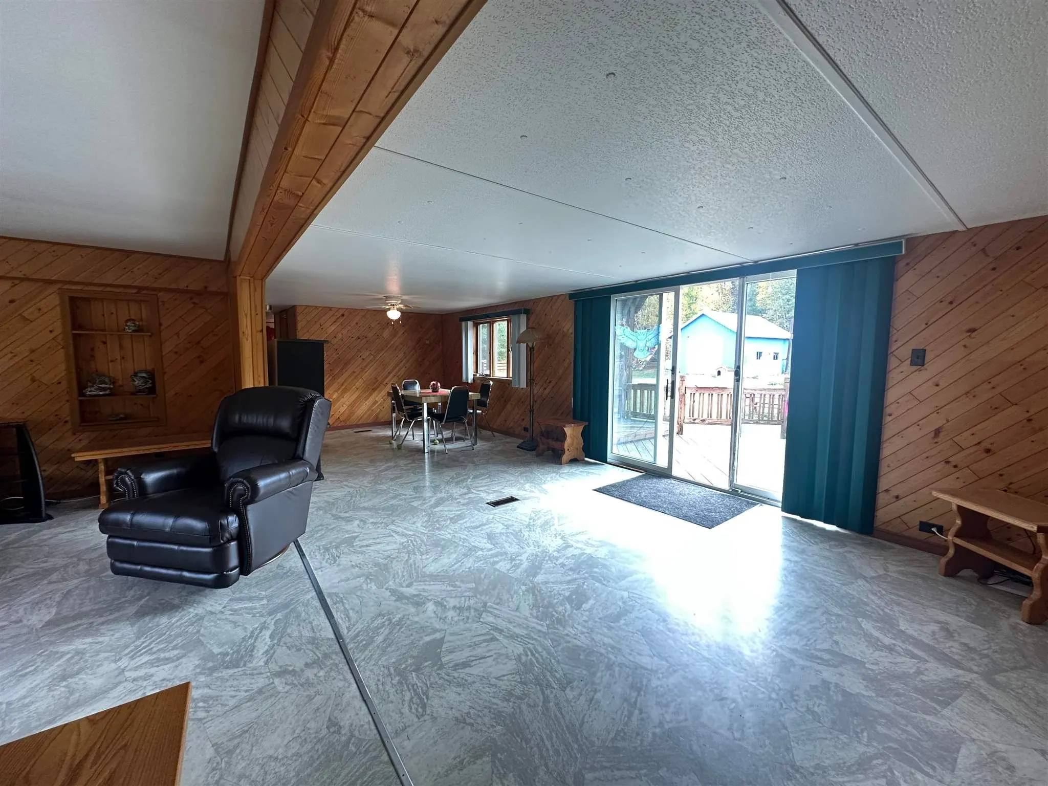 16 Ski Hill Road