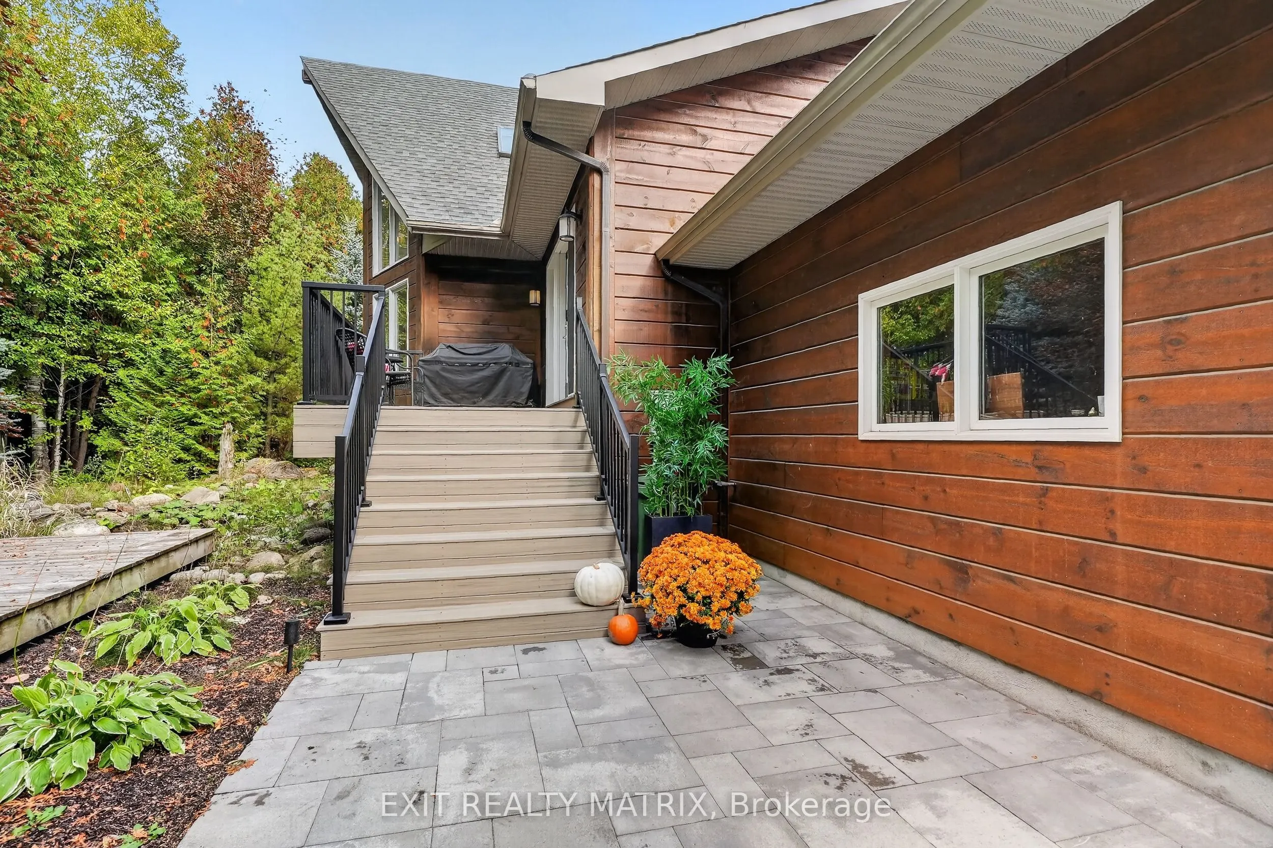 8010 Iveson Drive
