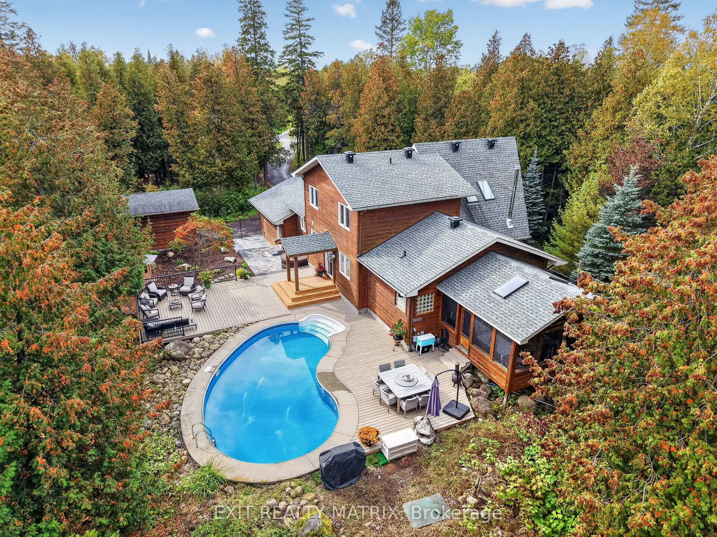 8010 Iveson Drive