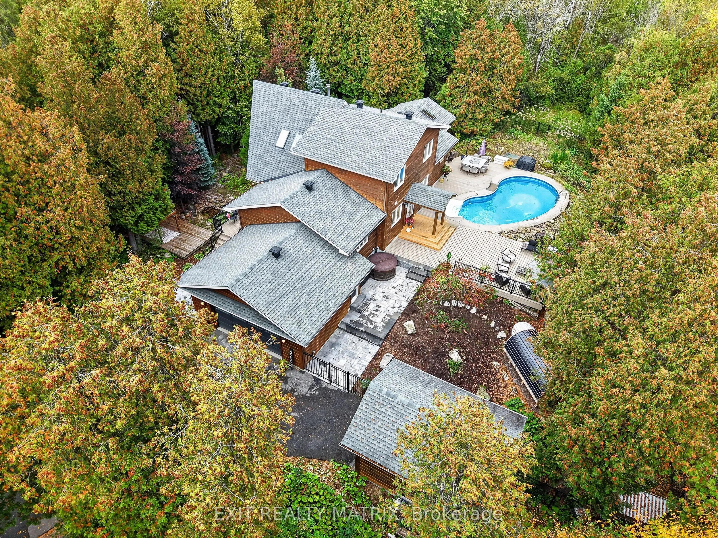 8010 Iveson Drive