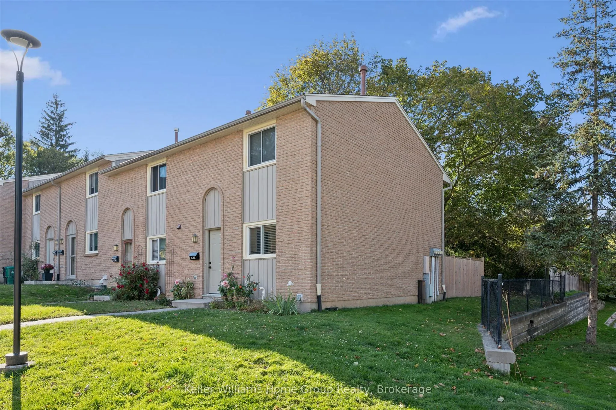 223 Pioneer Drive W #H53