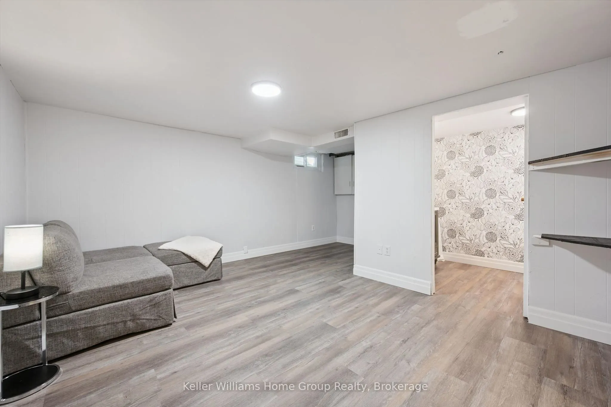 223 Pioneer Drive W #H53