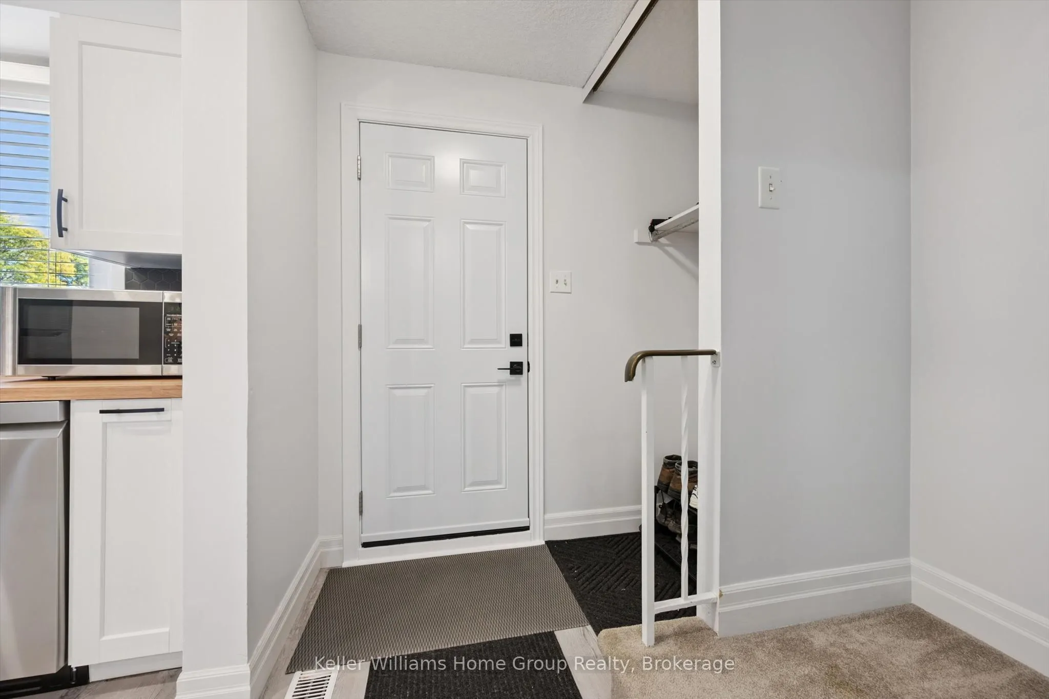 223 Pioneer Drive W #H53