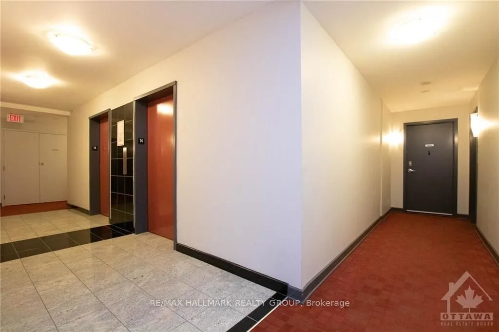 445 Laurier Avenue W #1405