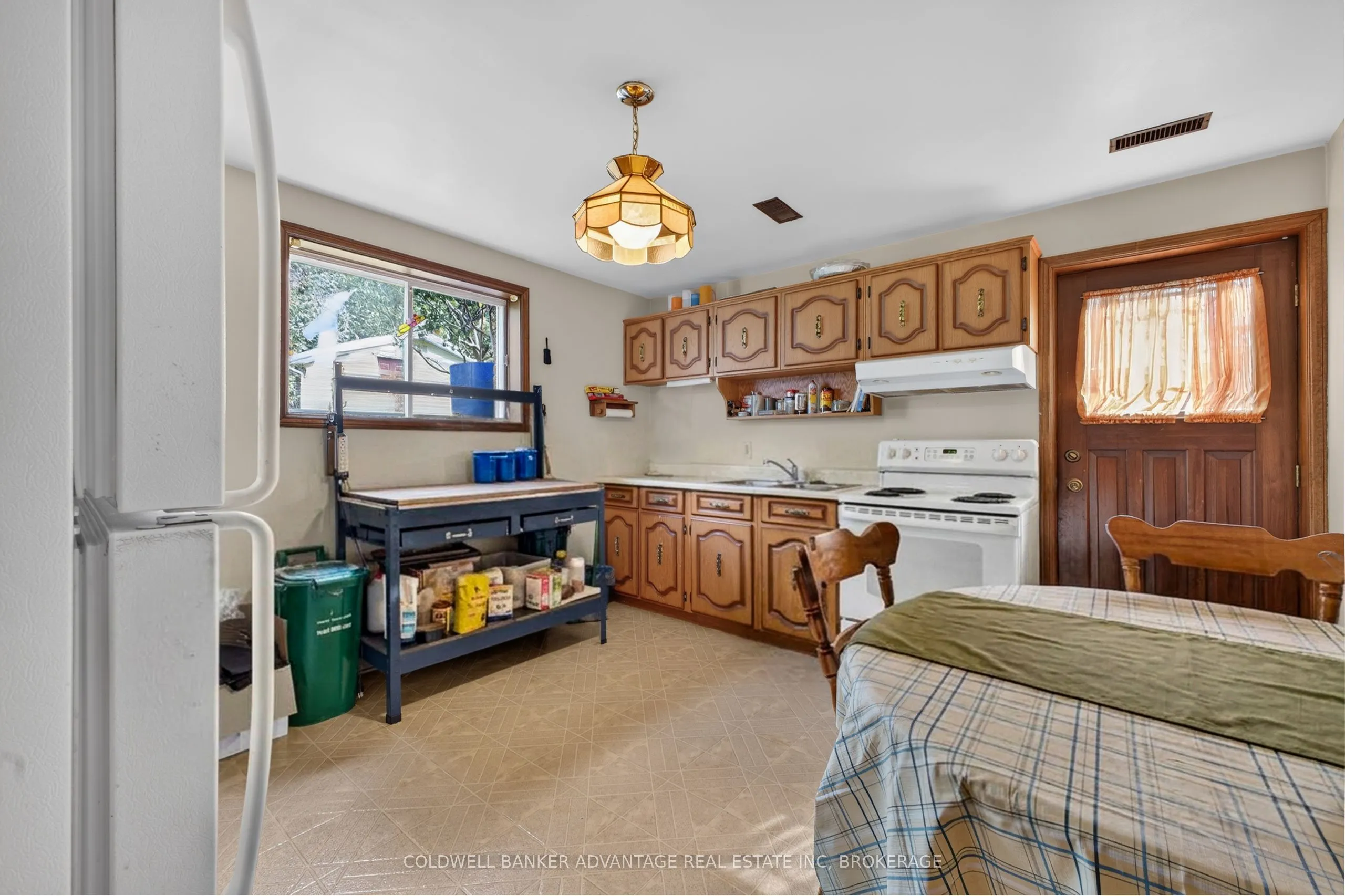 28 GLENPARK Court