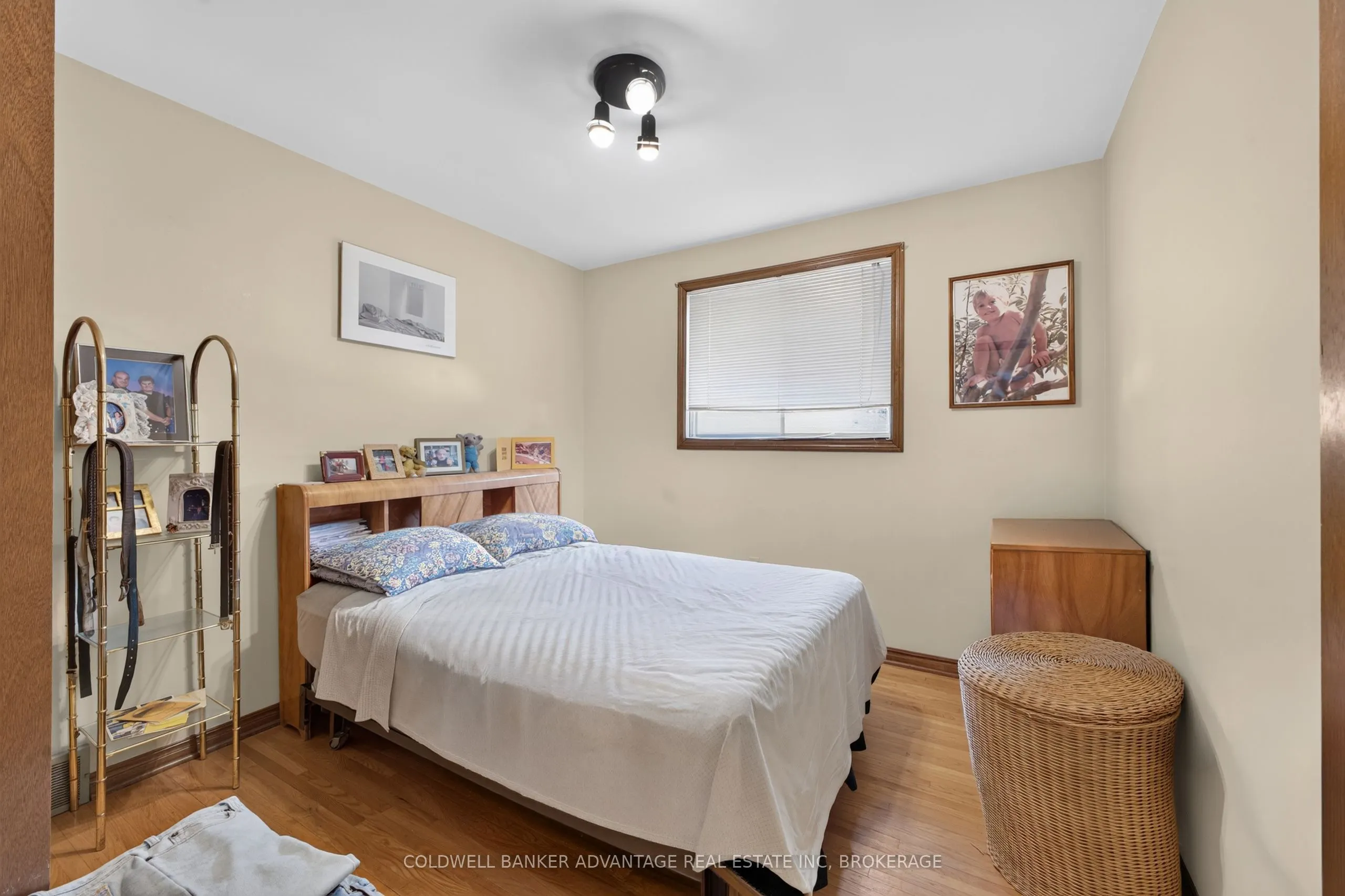 28 GLENPARK Court