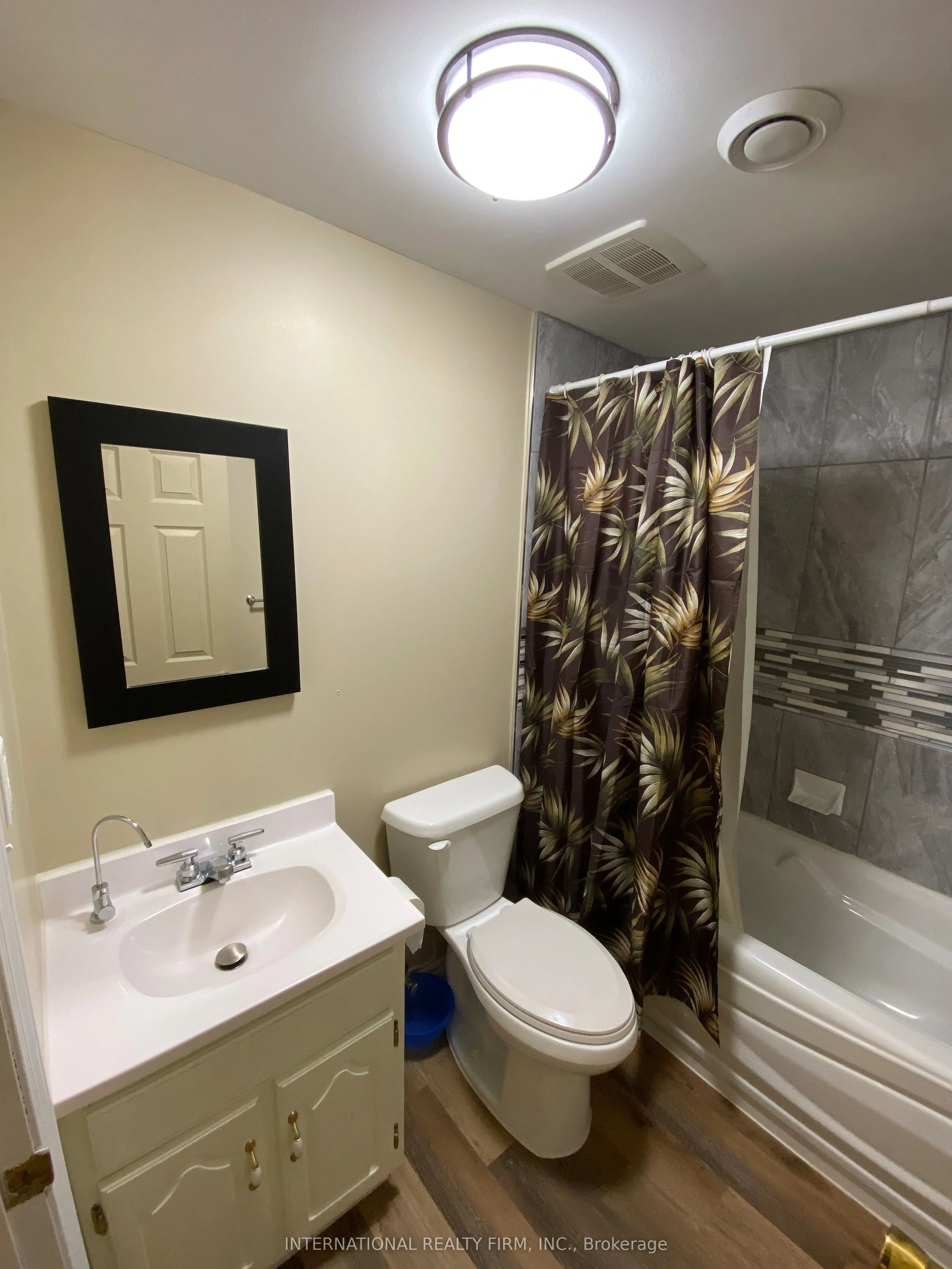 14 Mcgibbon Boulevard #BSMT