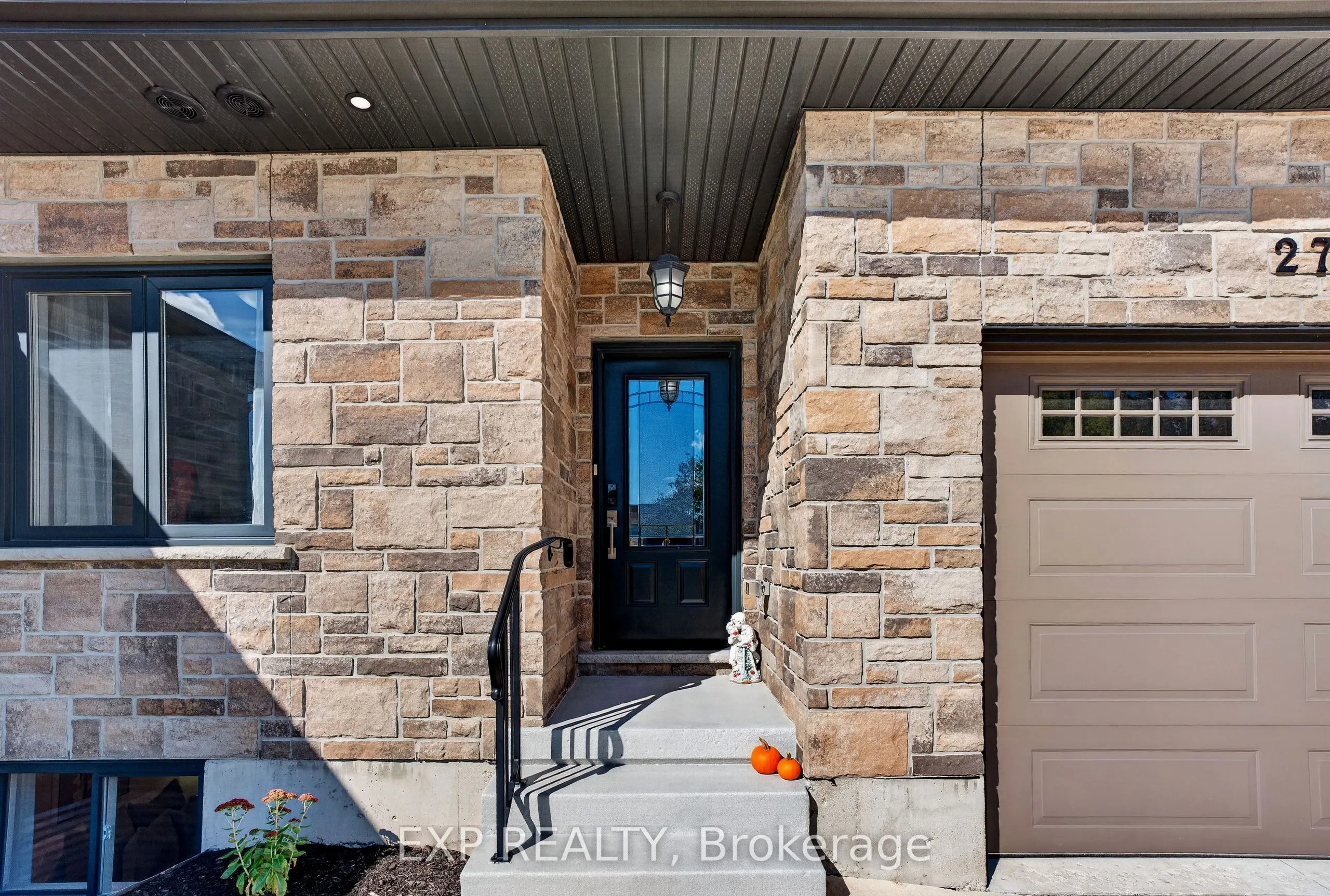 278 Mccourt Place