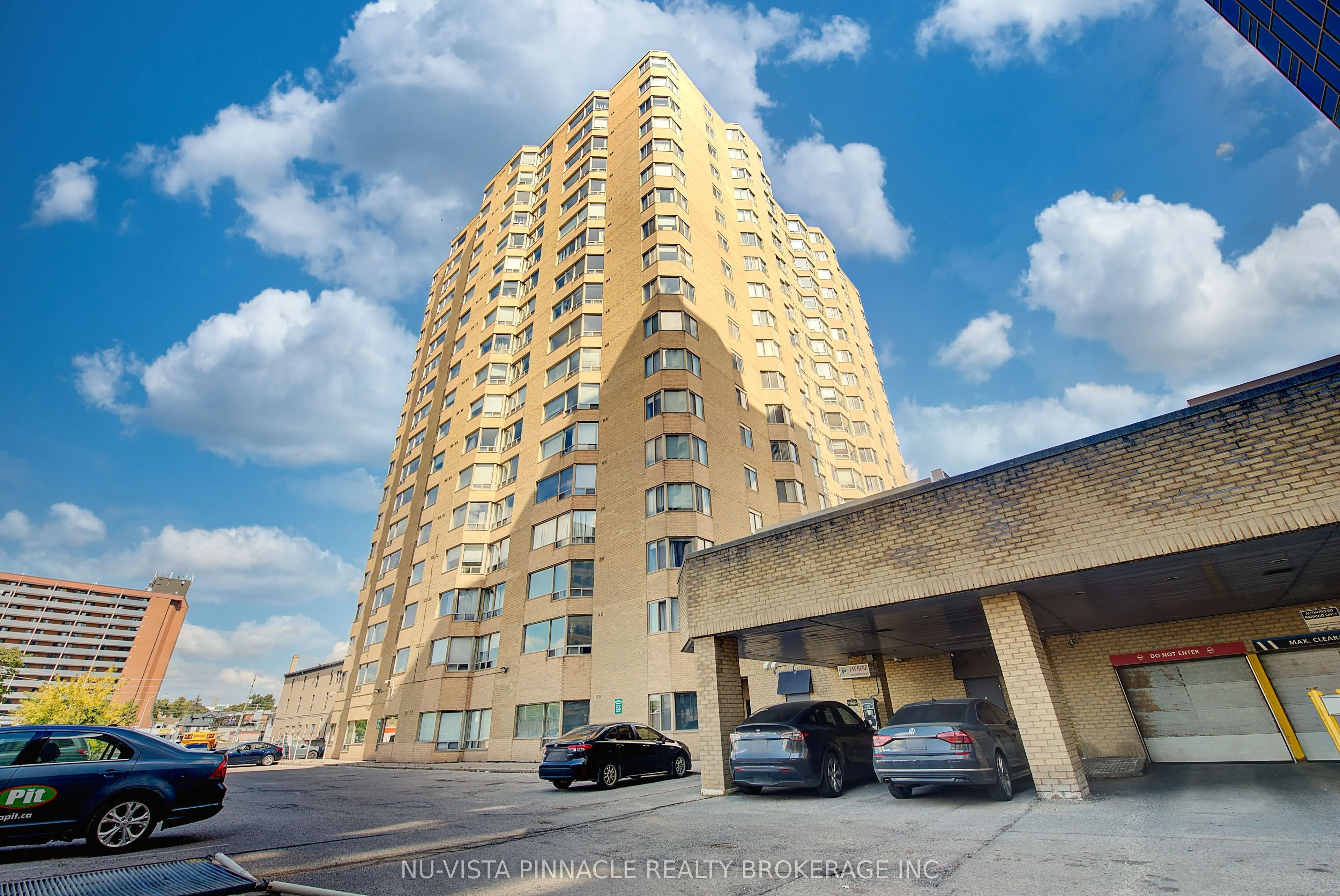695 Richmond Street S #708