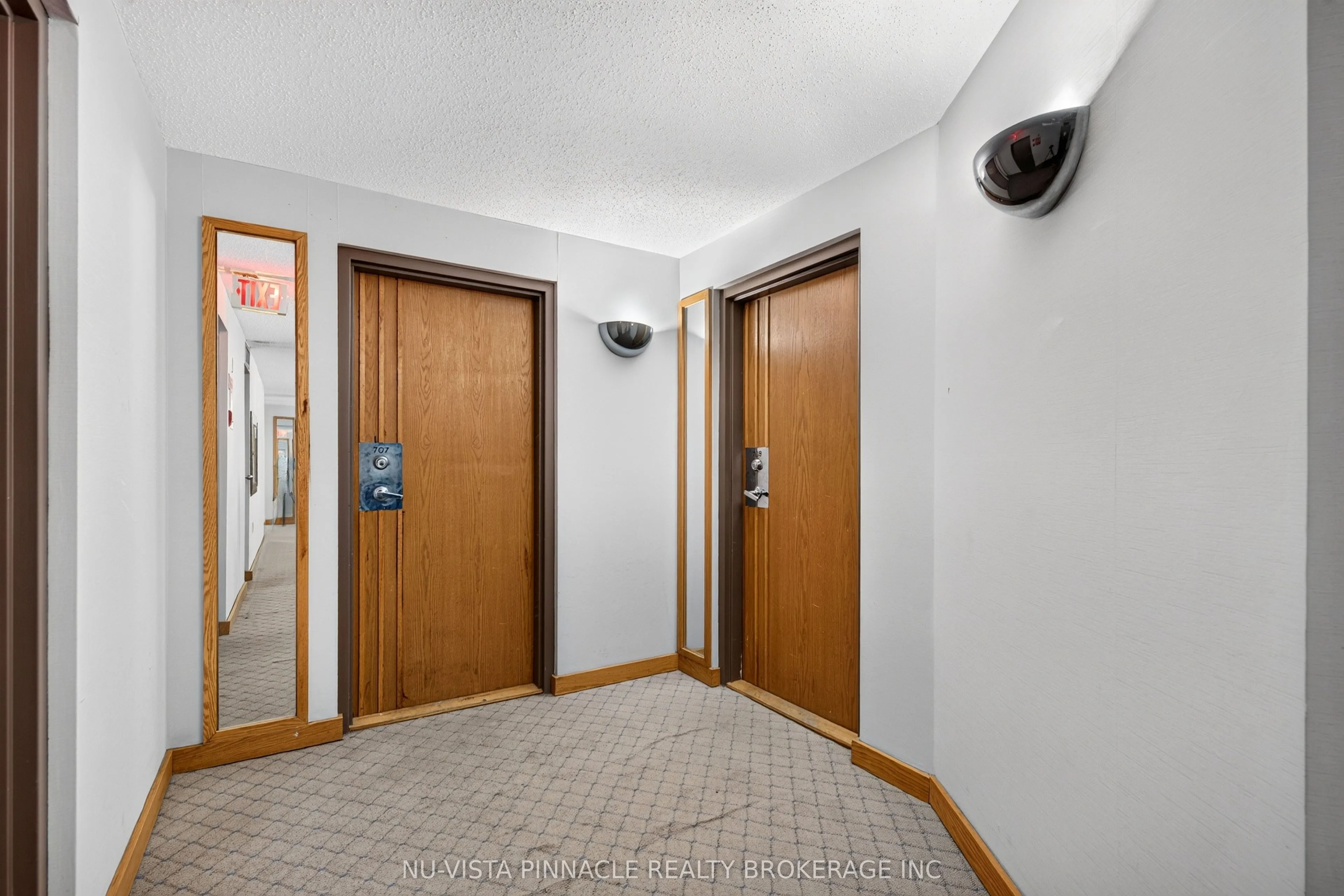 695 Richmond Street S #708