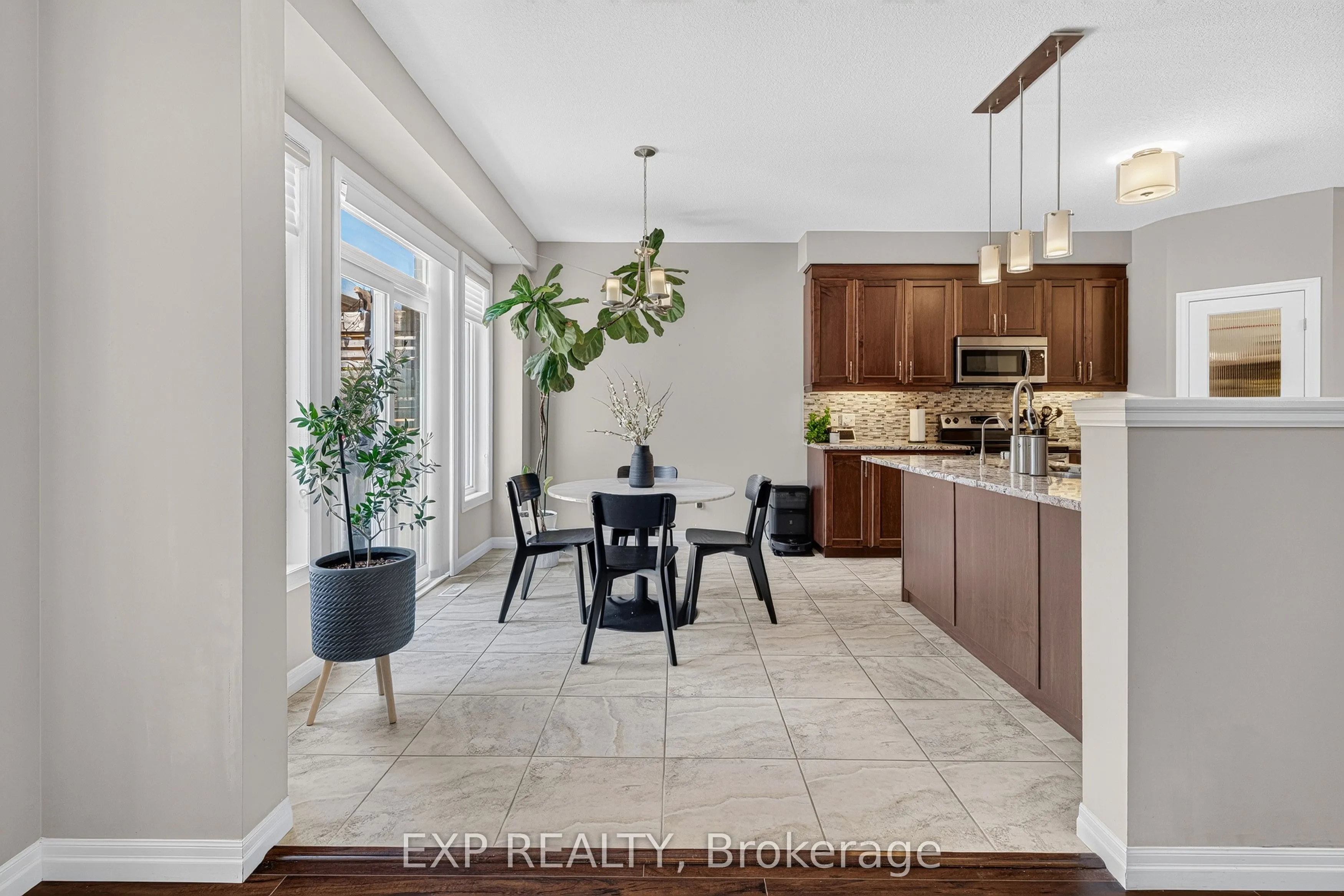 522 Woodbine Avenue