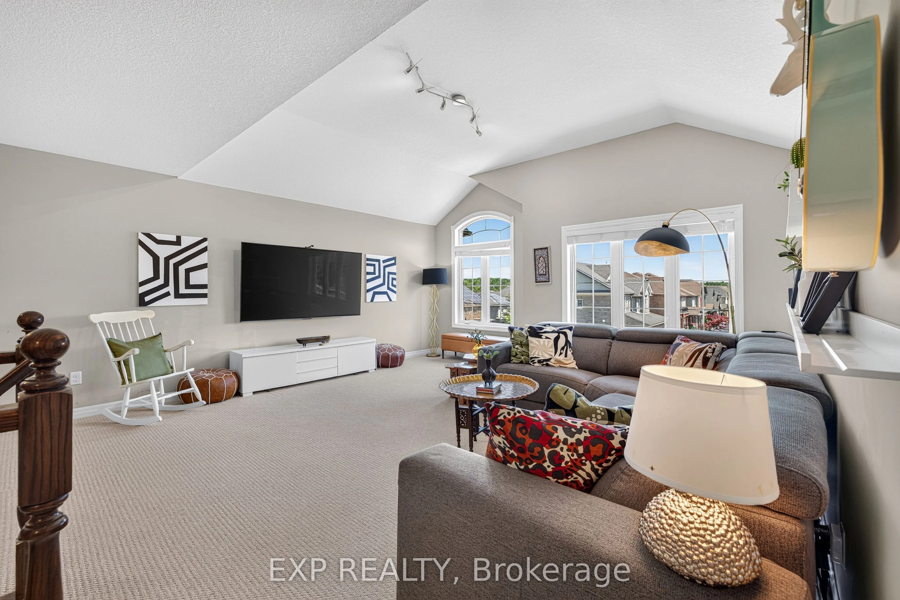 522 Woodbine Avenue