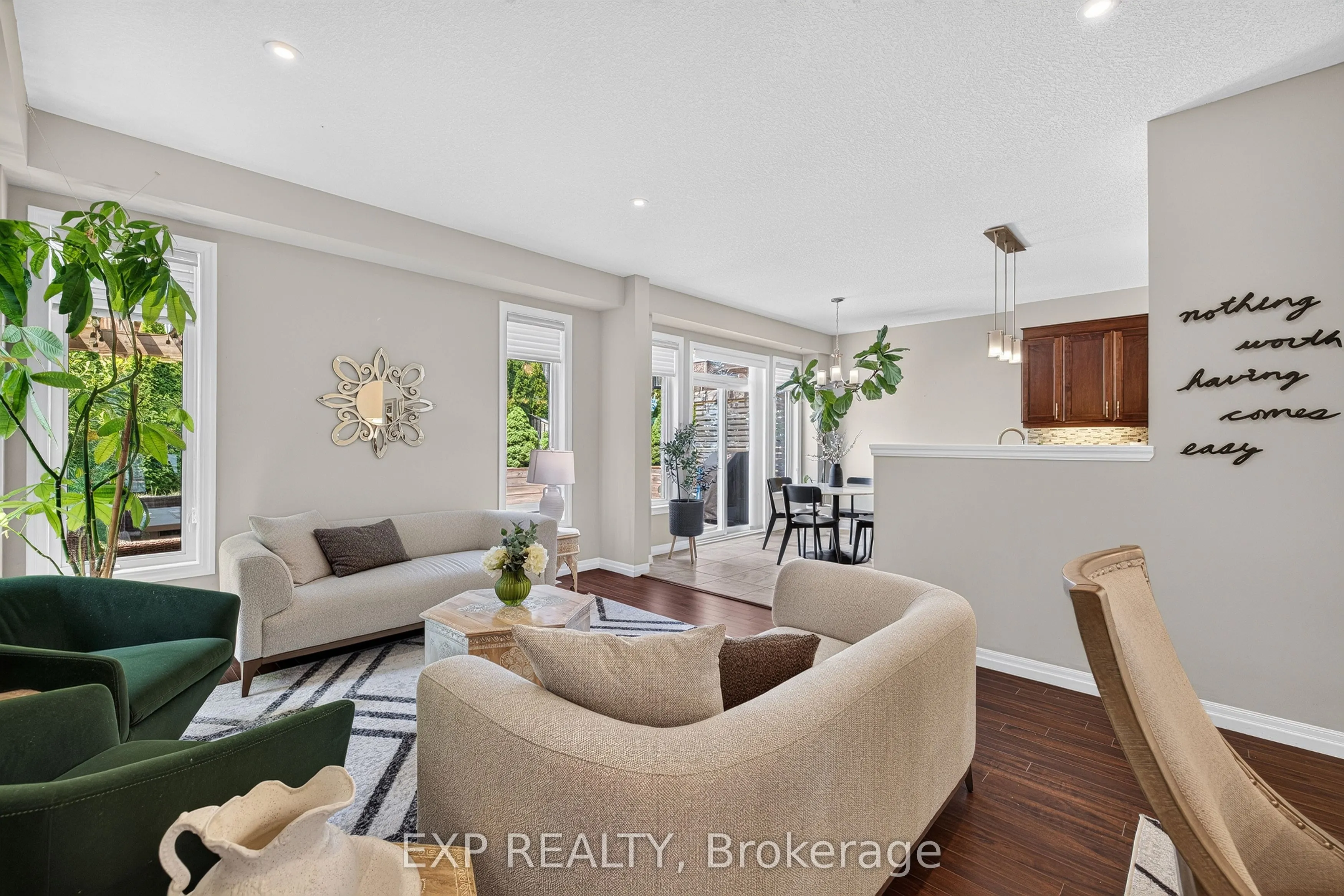 522 Woodbine Avenue