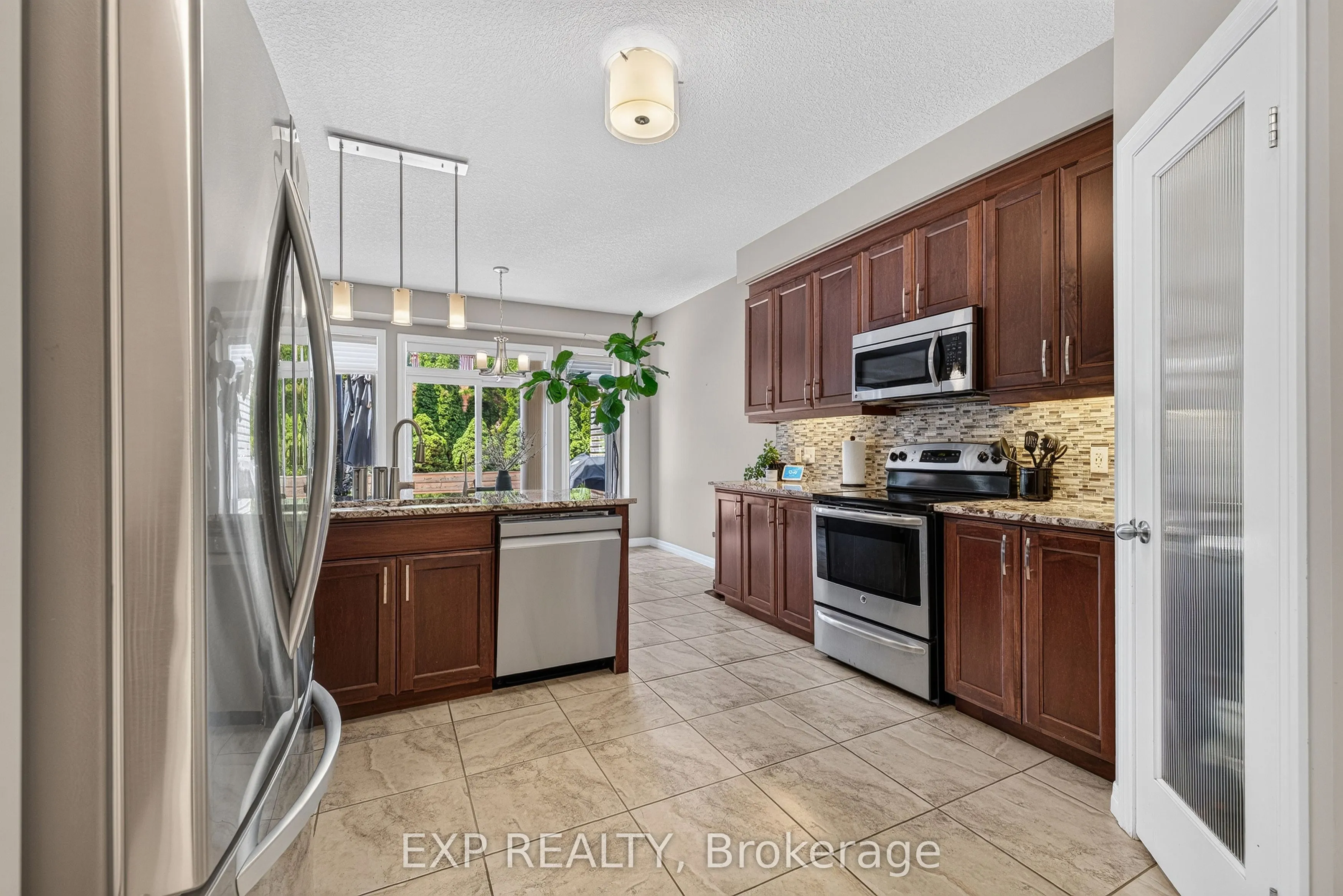 522 Woodbine Avenue
