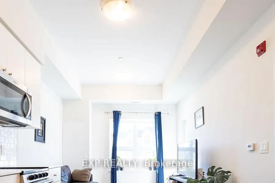 110 Fergus Avenue #101