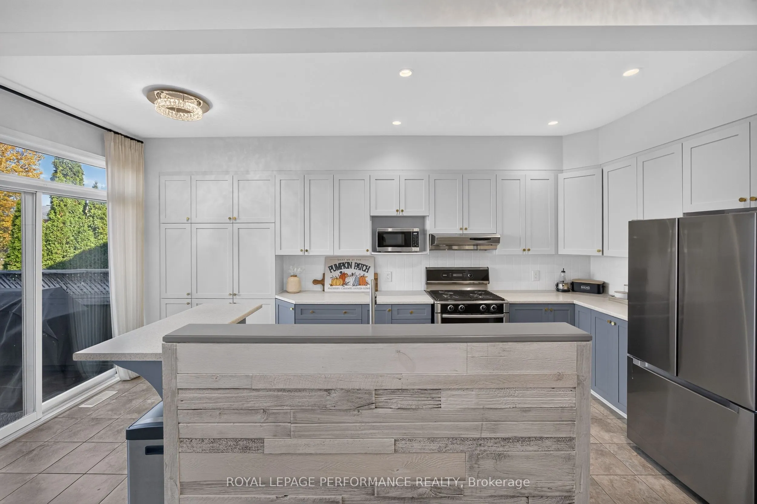 1007 Grapefern Terrace