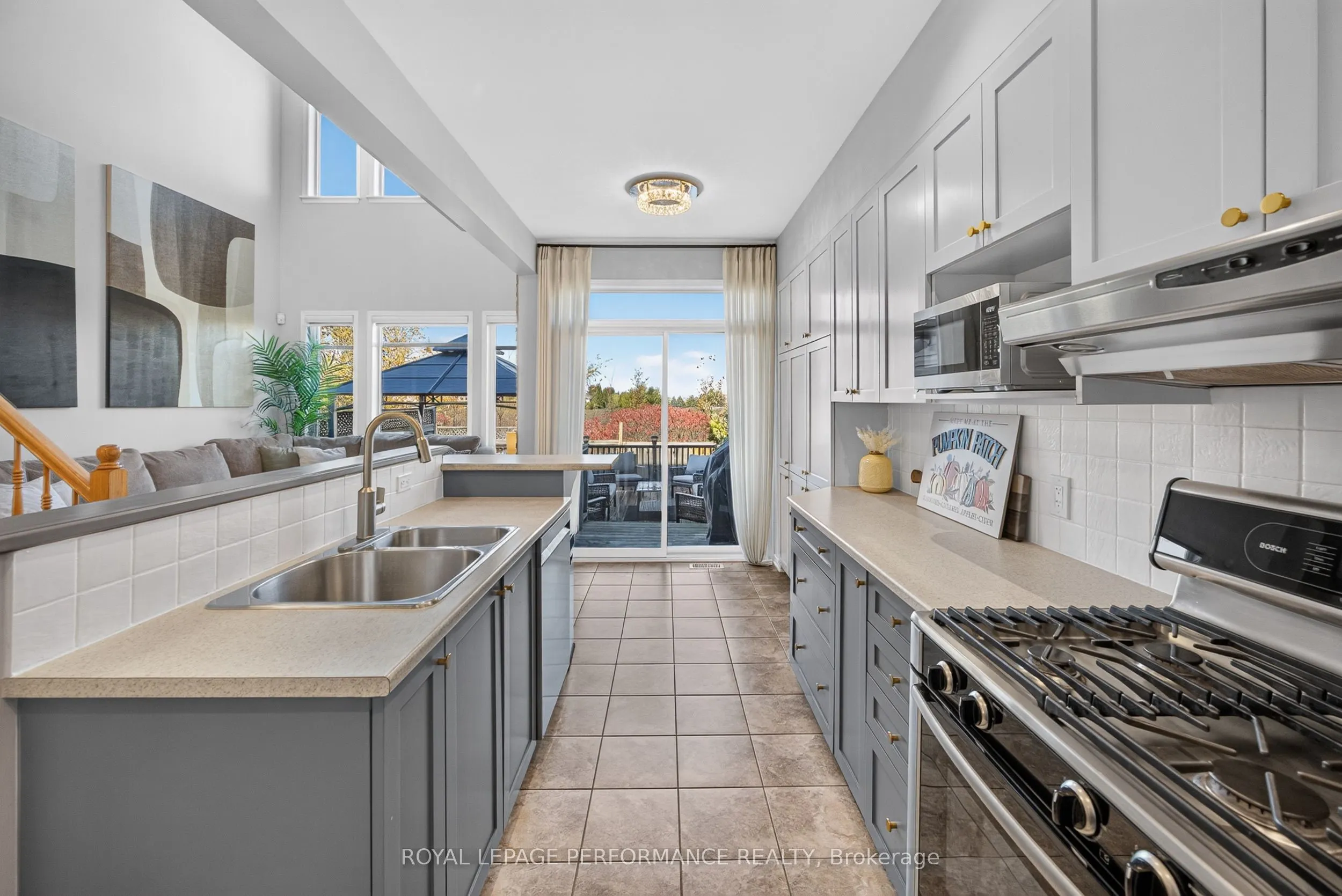 1007 Grapefern Terrace