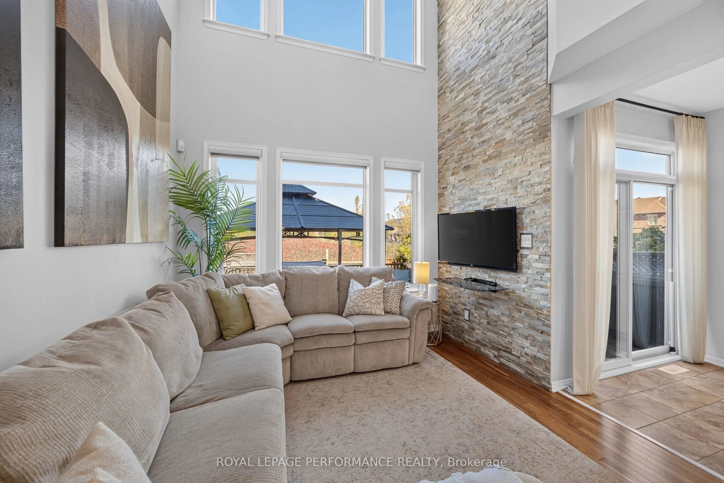 1007 Grapefern Terrace