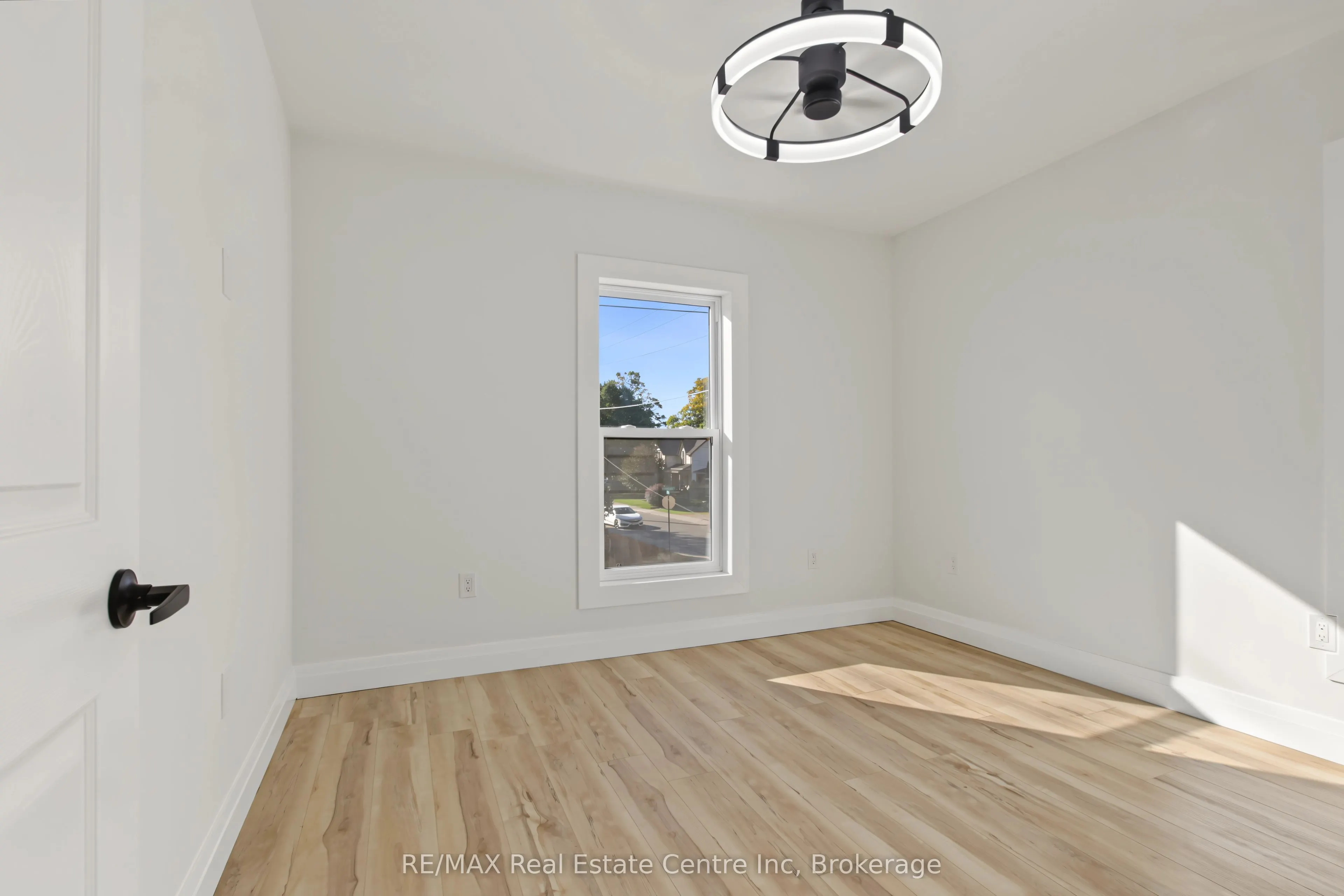 657 Frances Street
