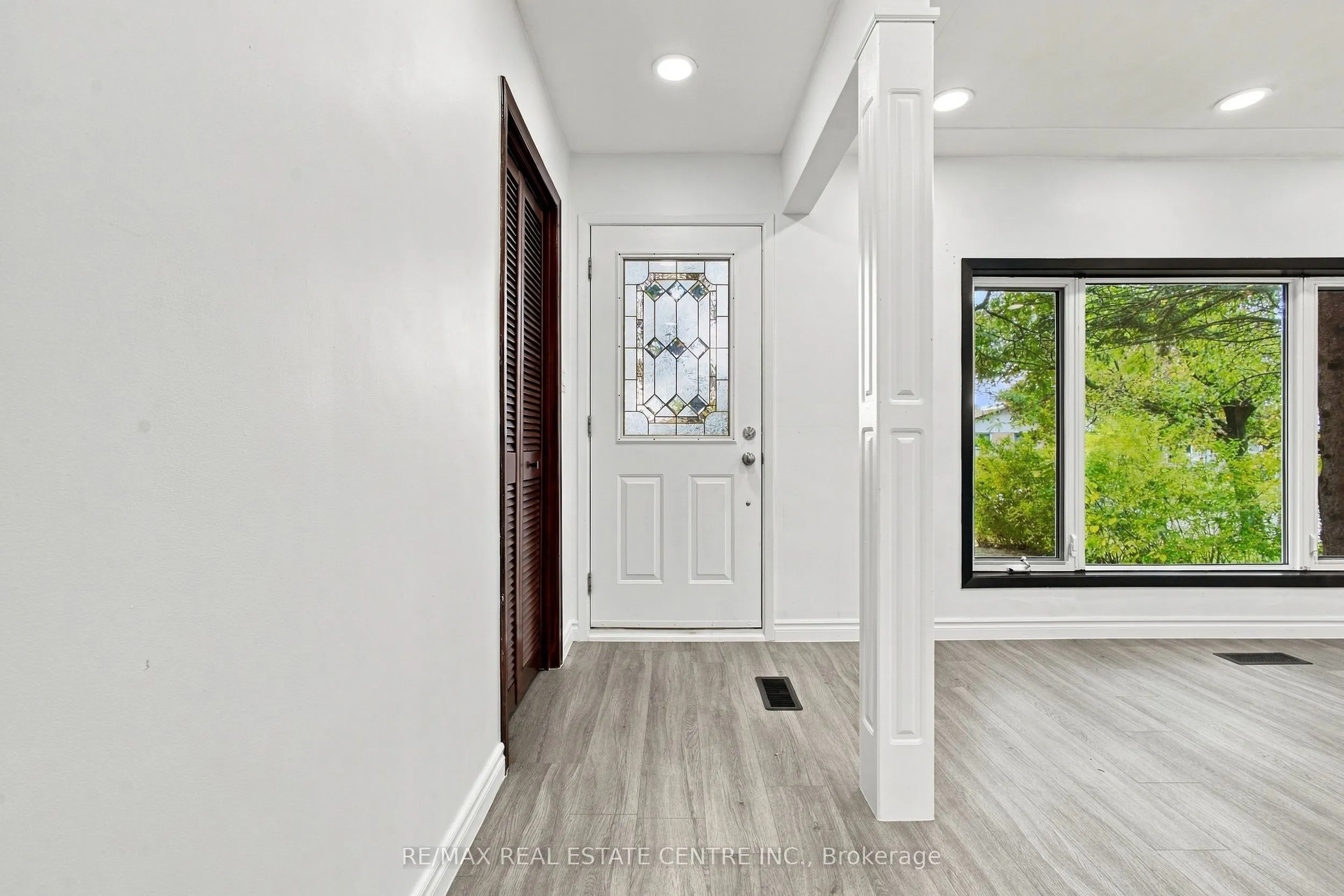 246 Hillcrest Road