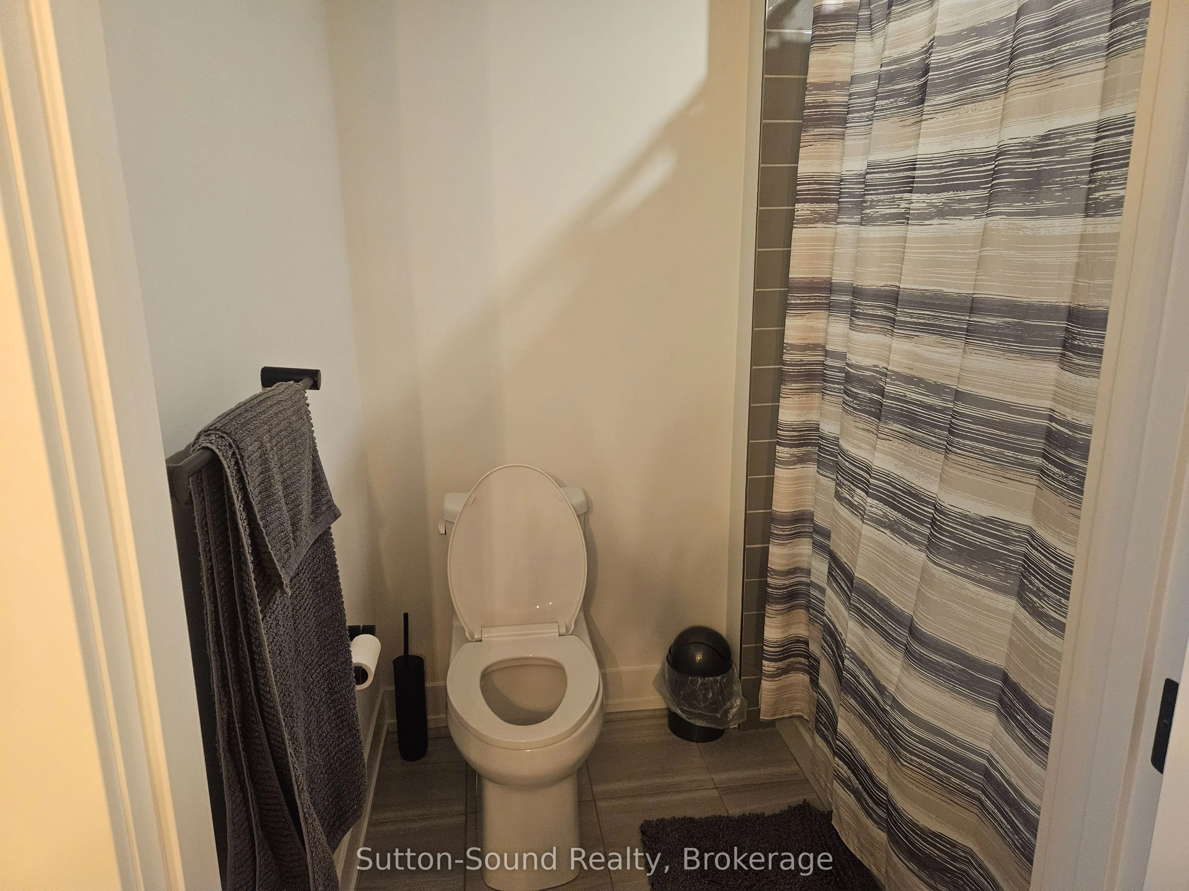 303 Sandpiper Lane