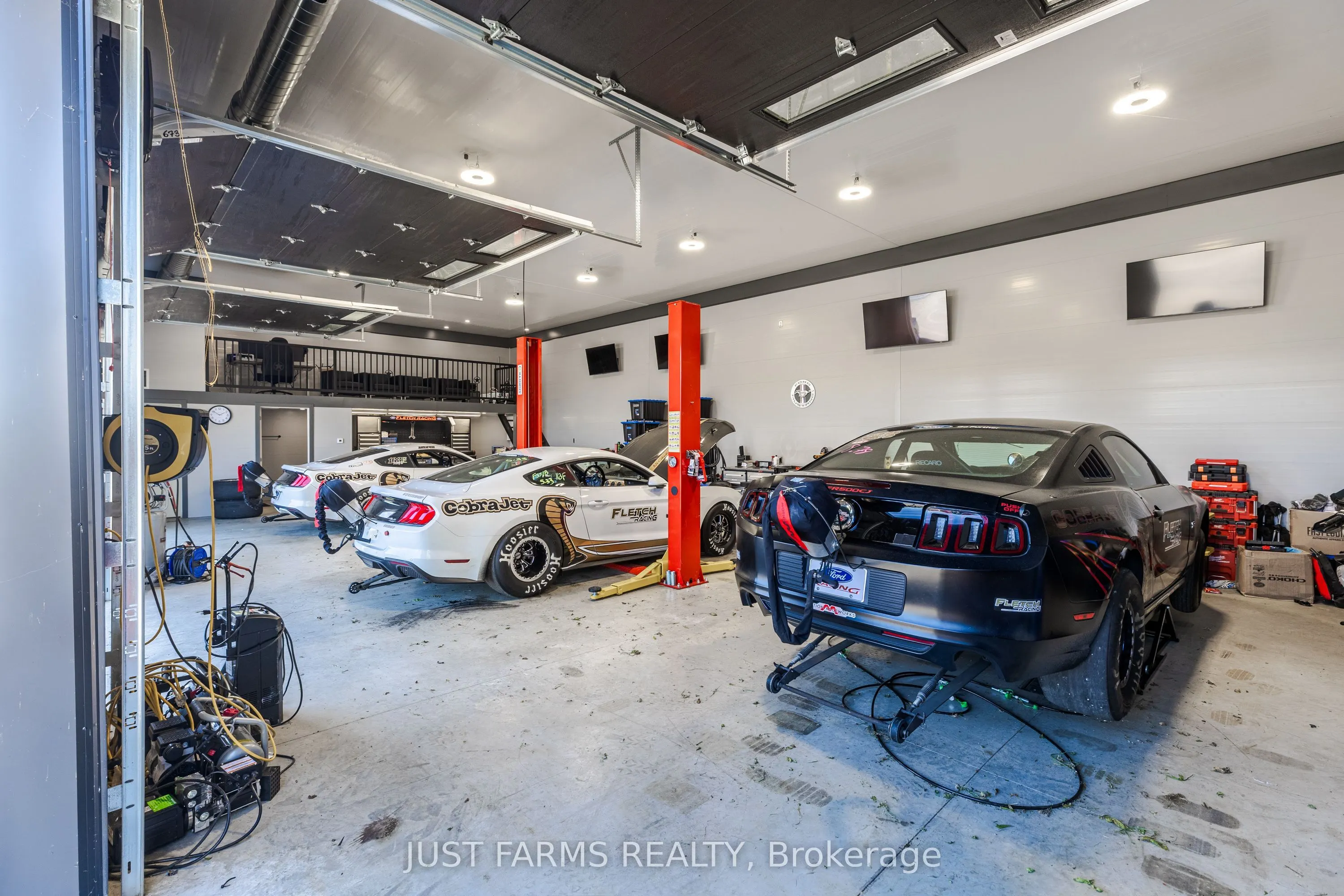 844 Concession 8 Road