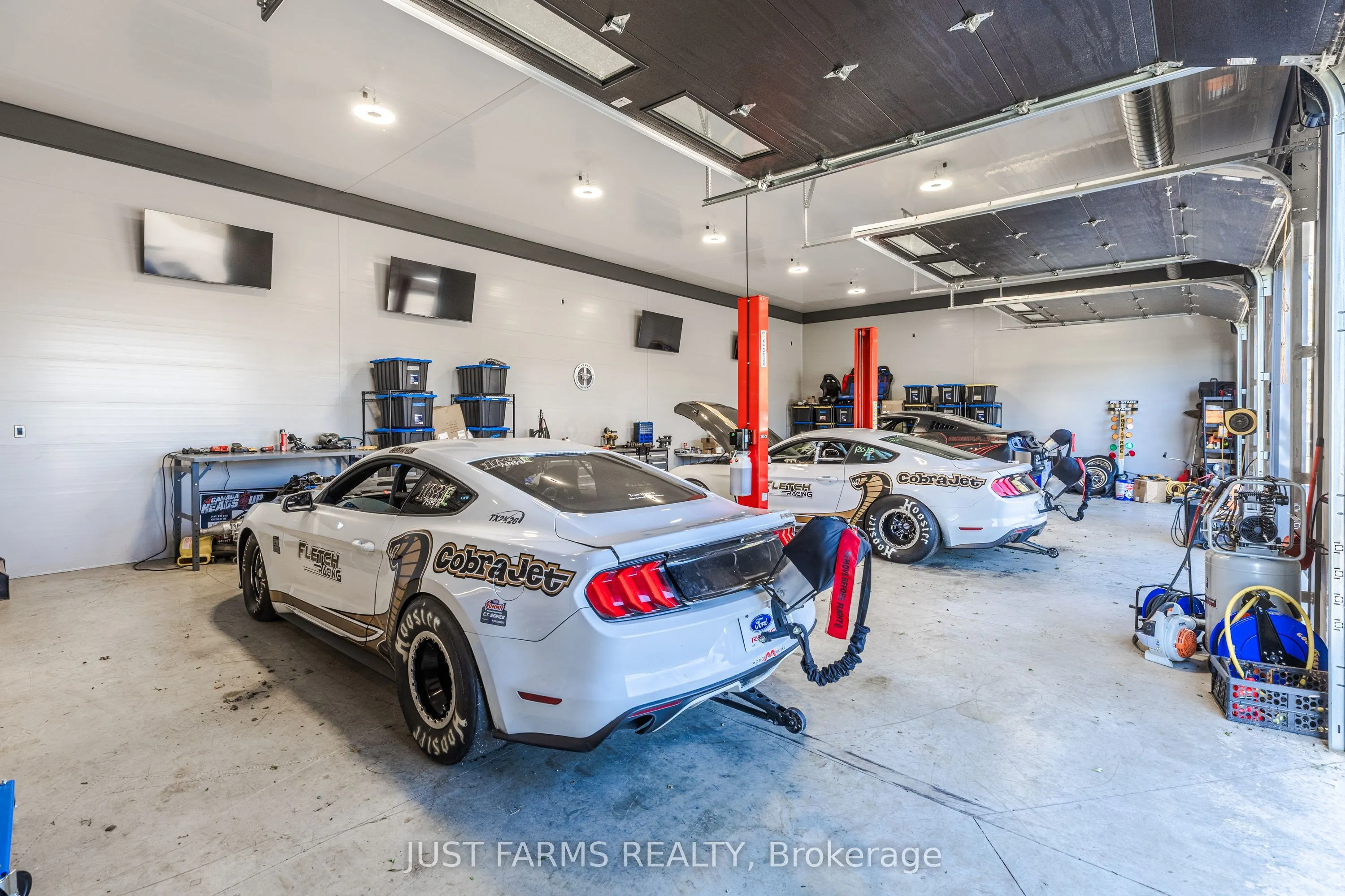 844 Concession 8 Road