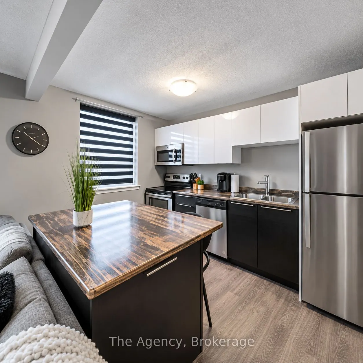4538 Huron Street #8