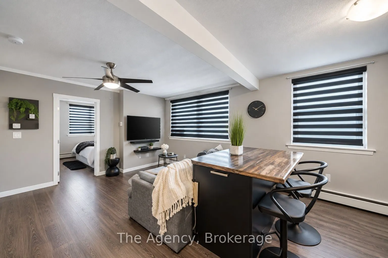 4538 Huron Street #8
