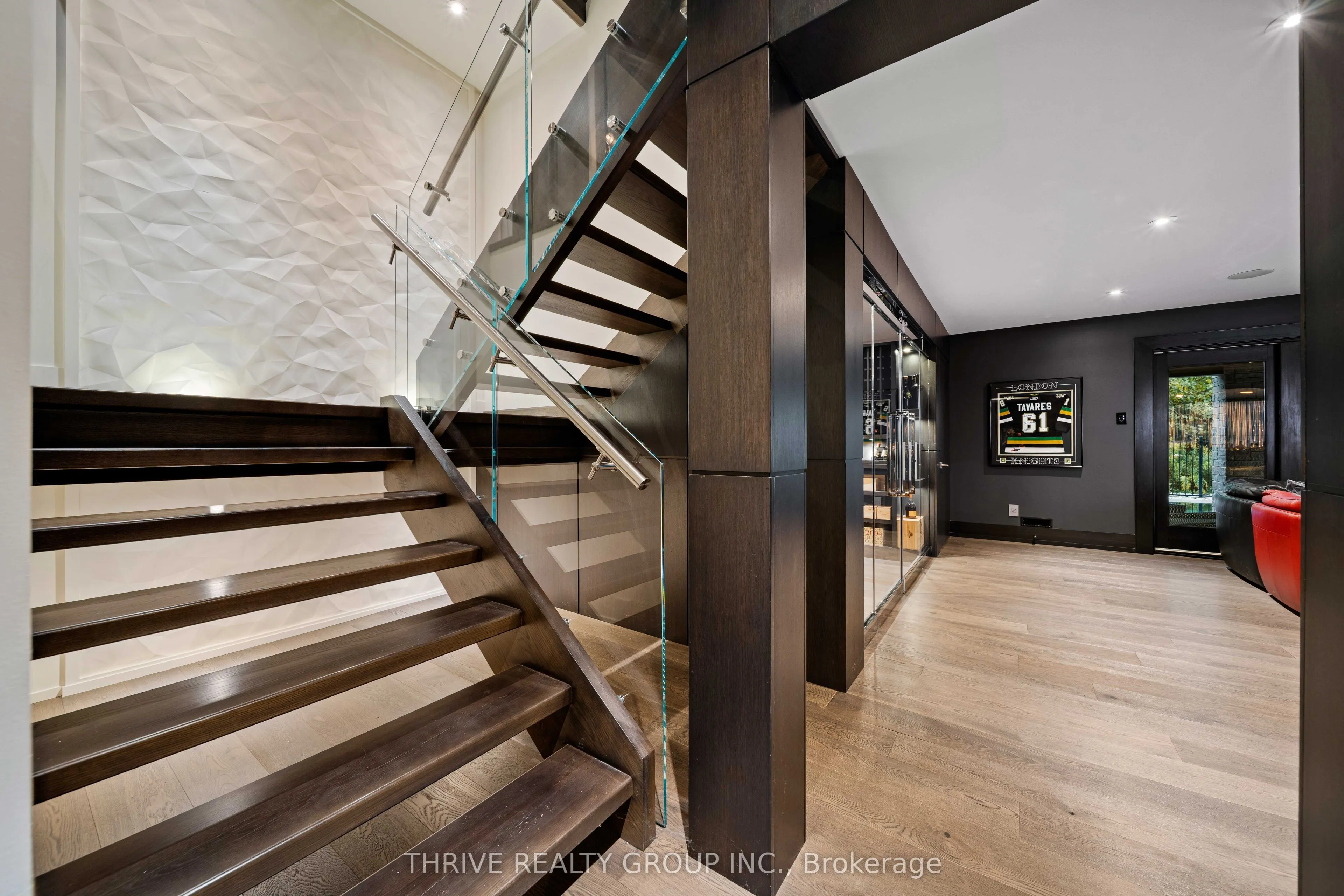 2339 Waterside Court