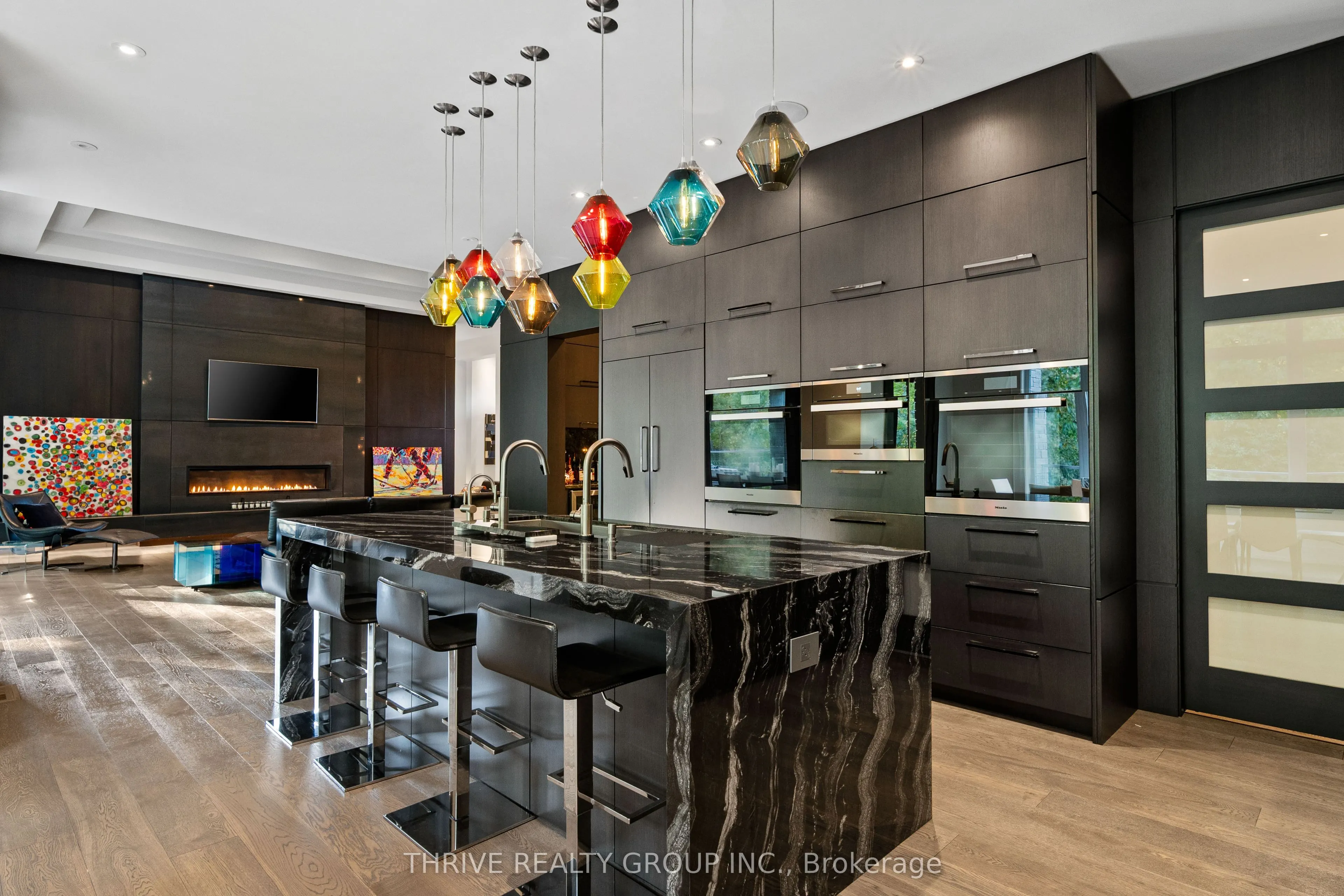 2339 Waterside Court
