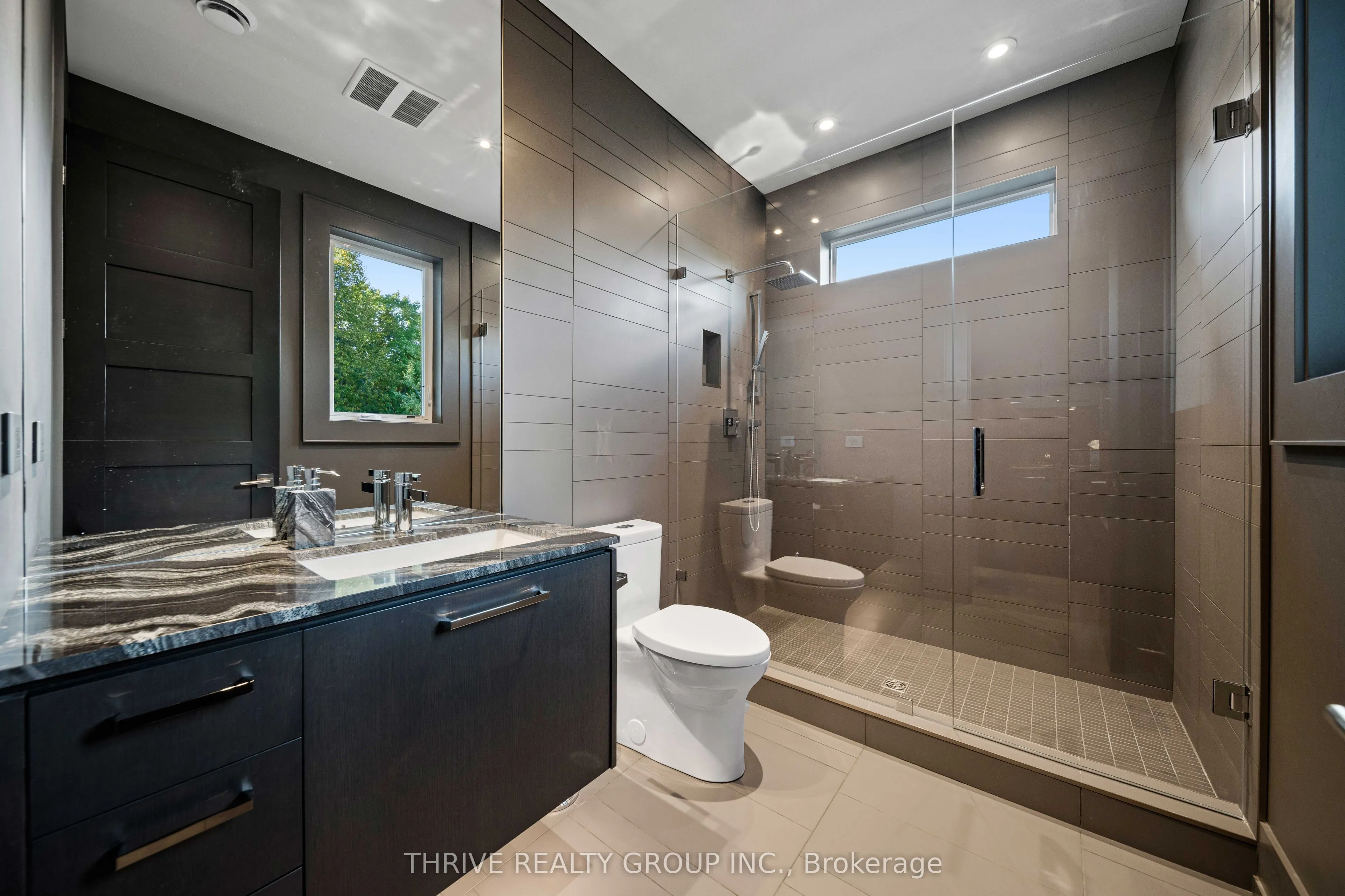 2339 Waterside Court