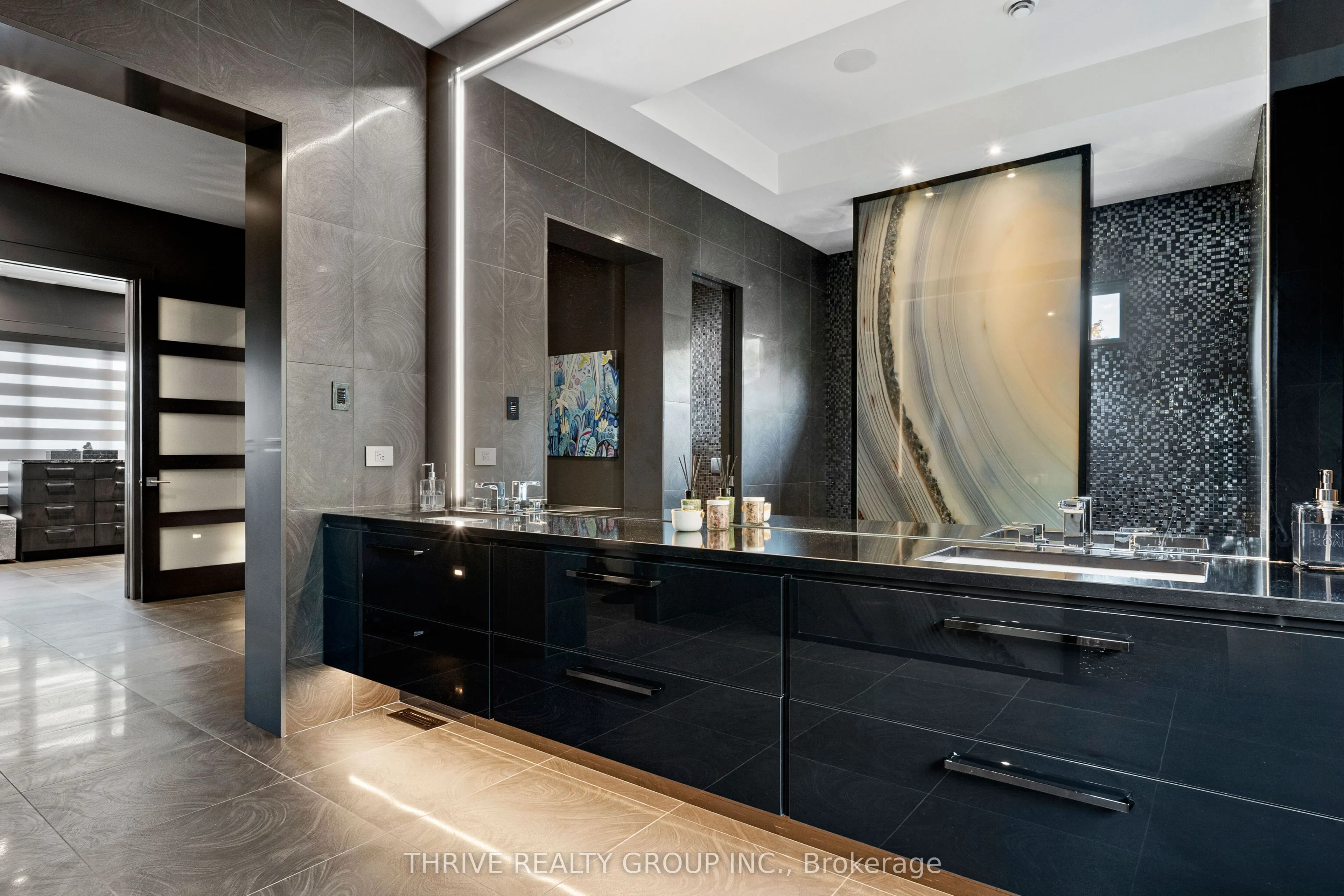 2339 Waterside Court