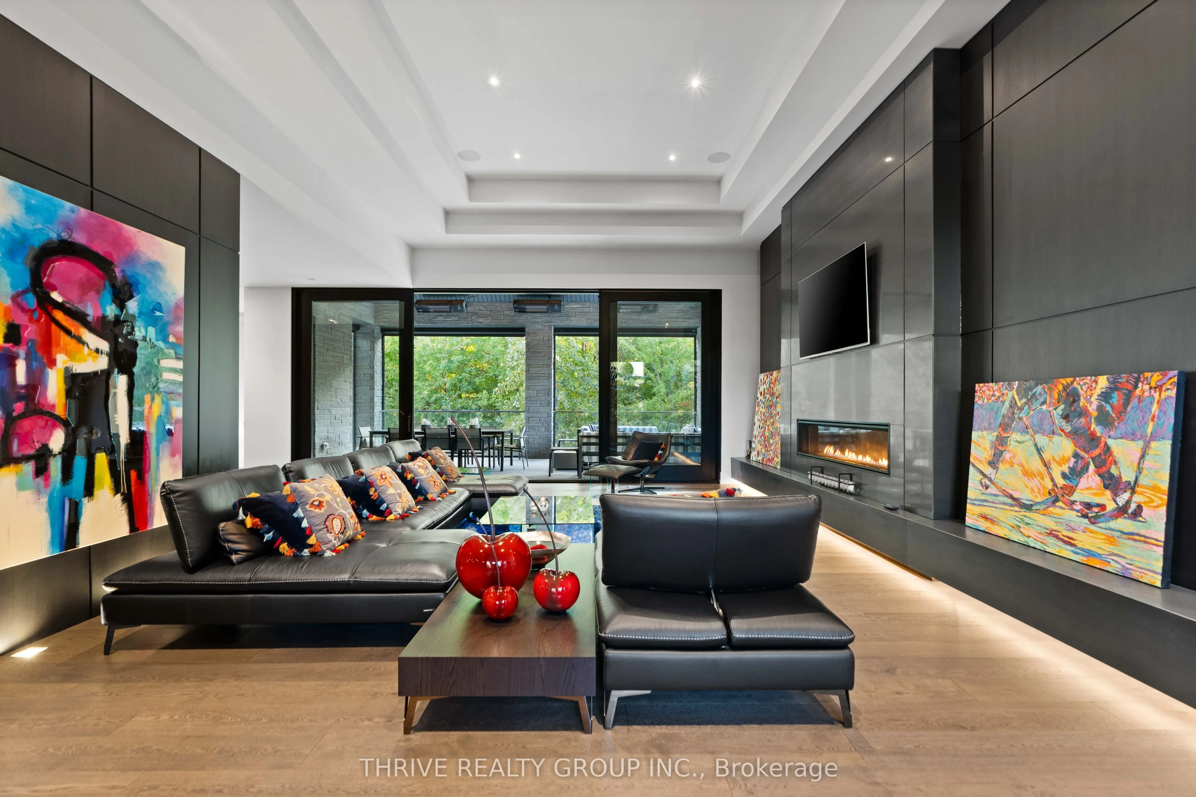 2339 Waterside Court