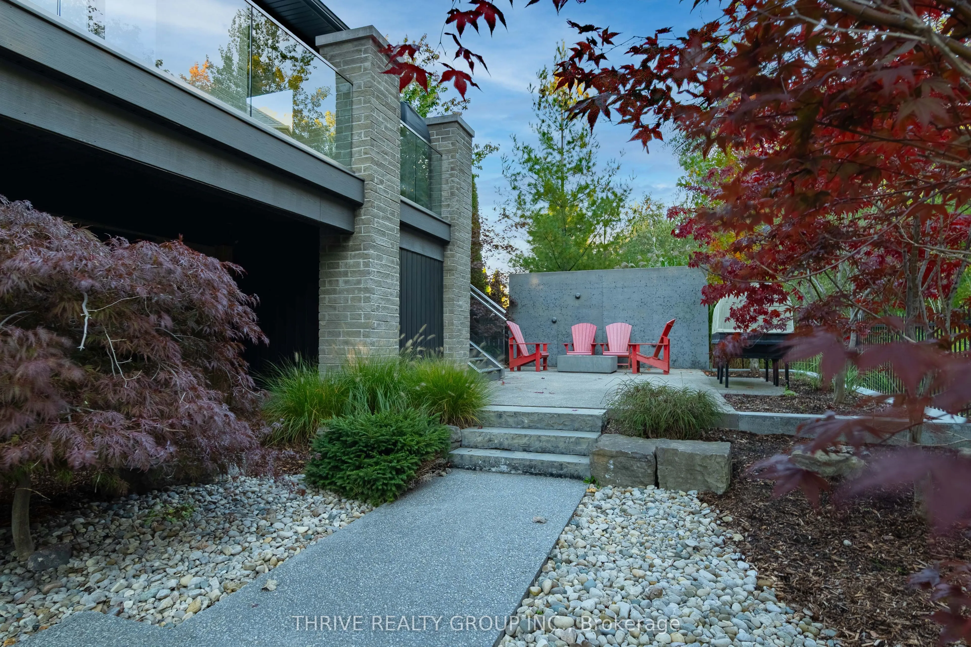2339 Waterside Court