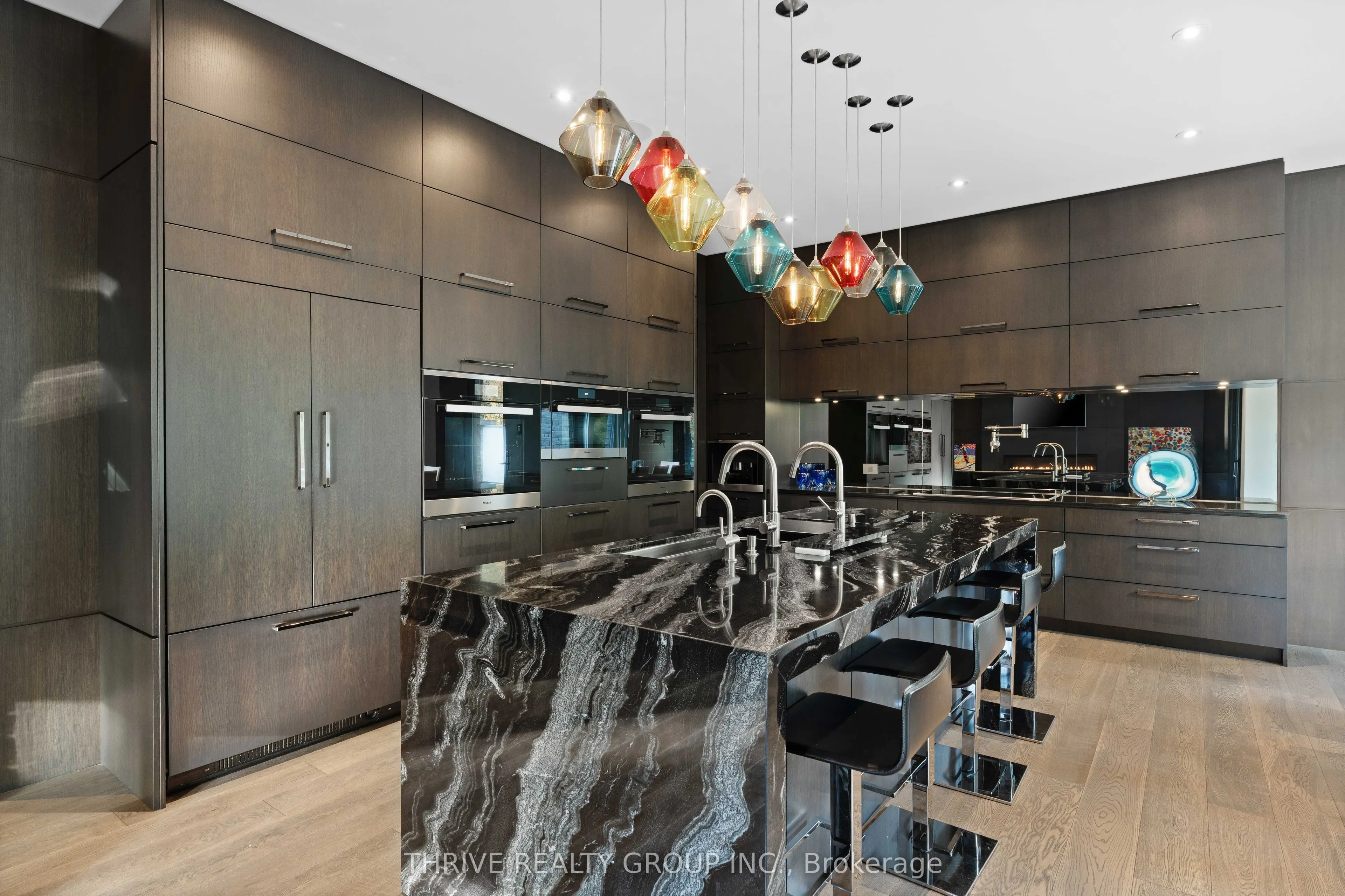 2339 Waterside Court