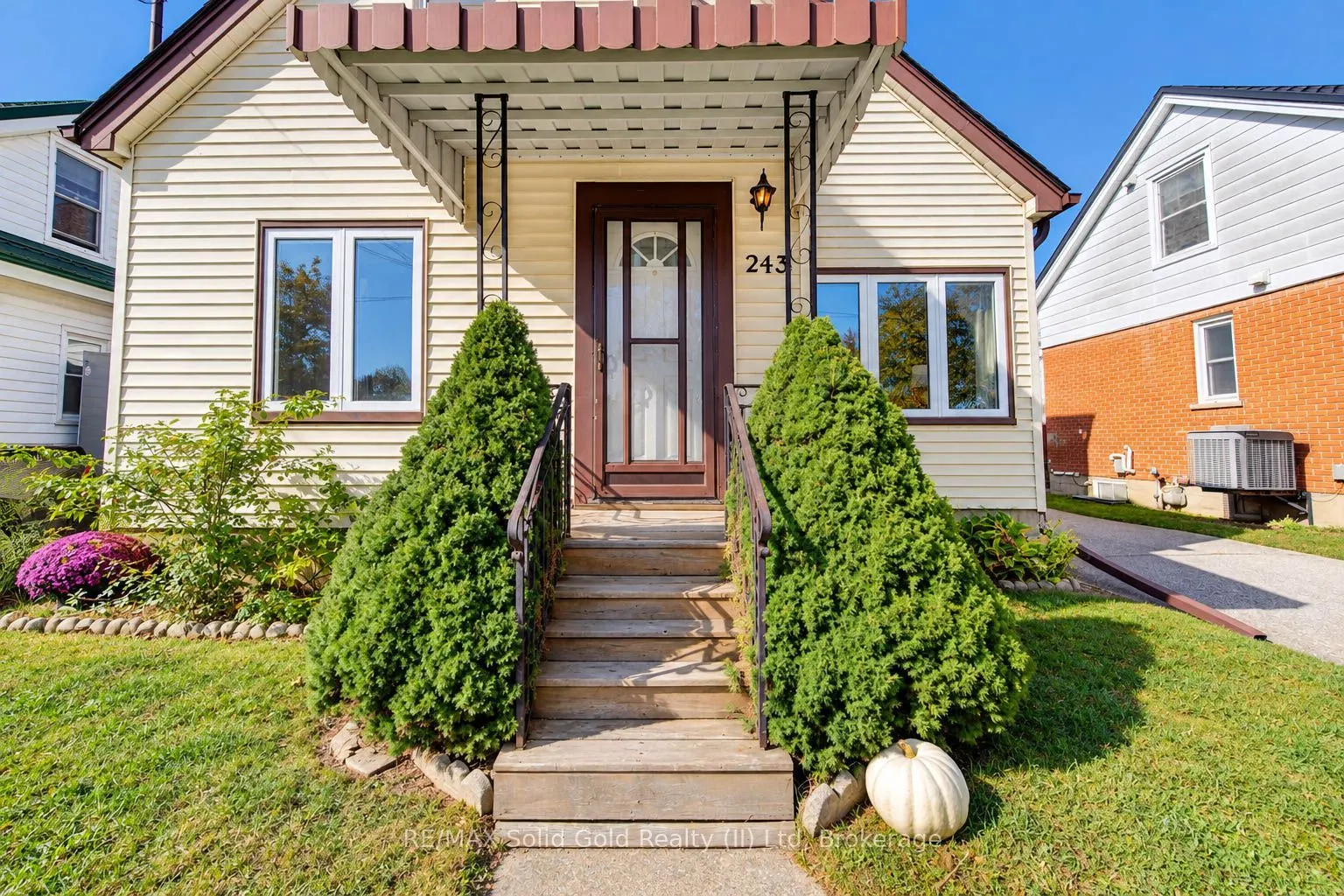 243 Edwin Street